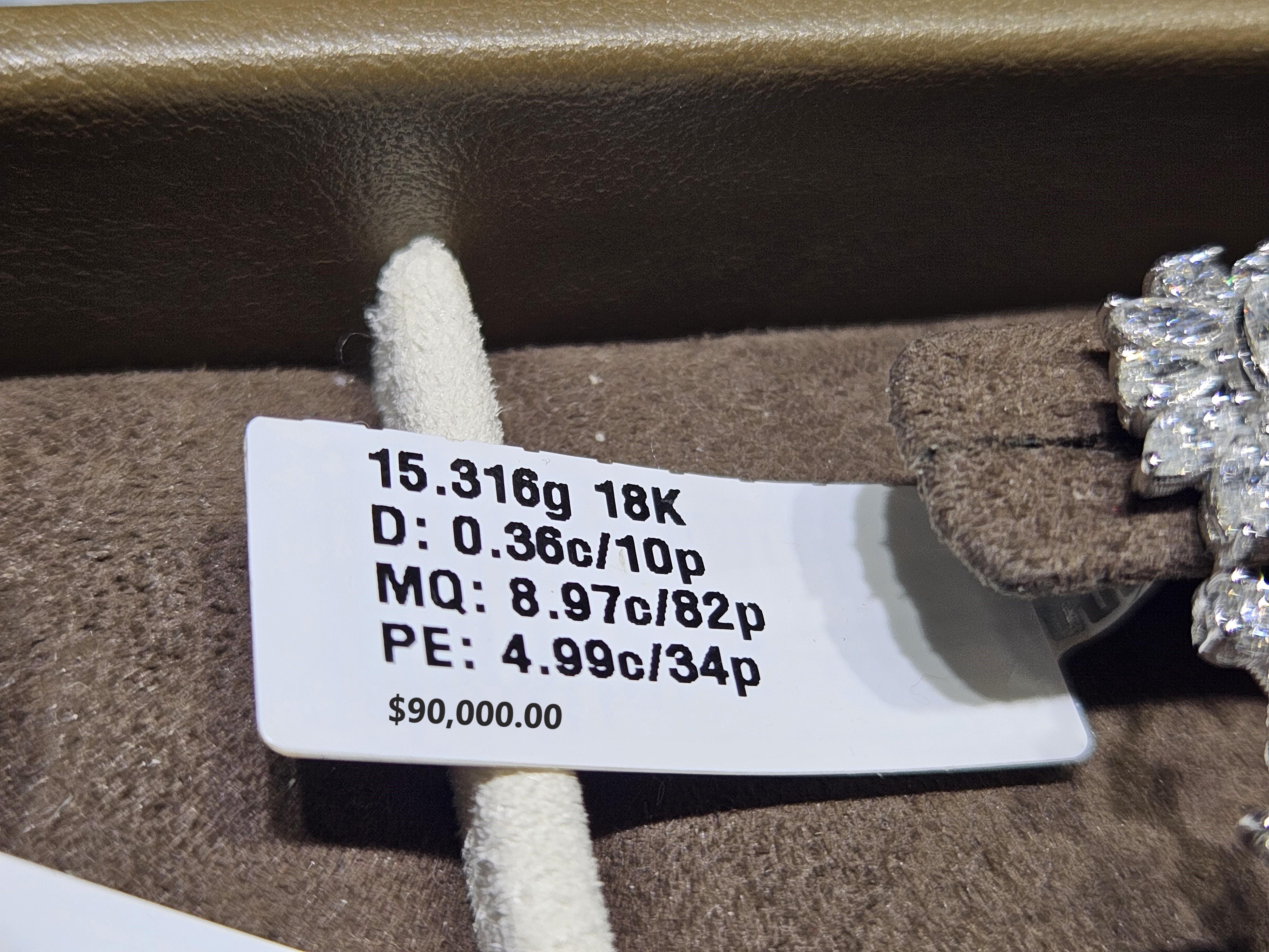 NEU 90, 000 18KT Fancy Wunderschöne glitzernde 15CT Diamant-Ohrhänger, neu mit Etikett im Zustand „Neu“ im Angebot in New York, NY