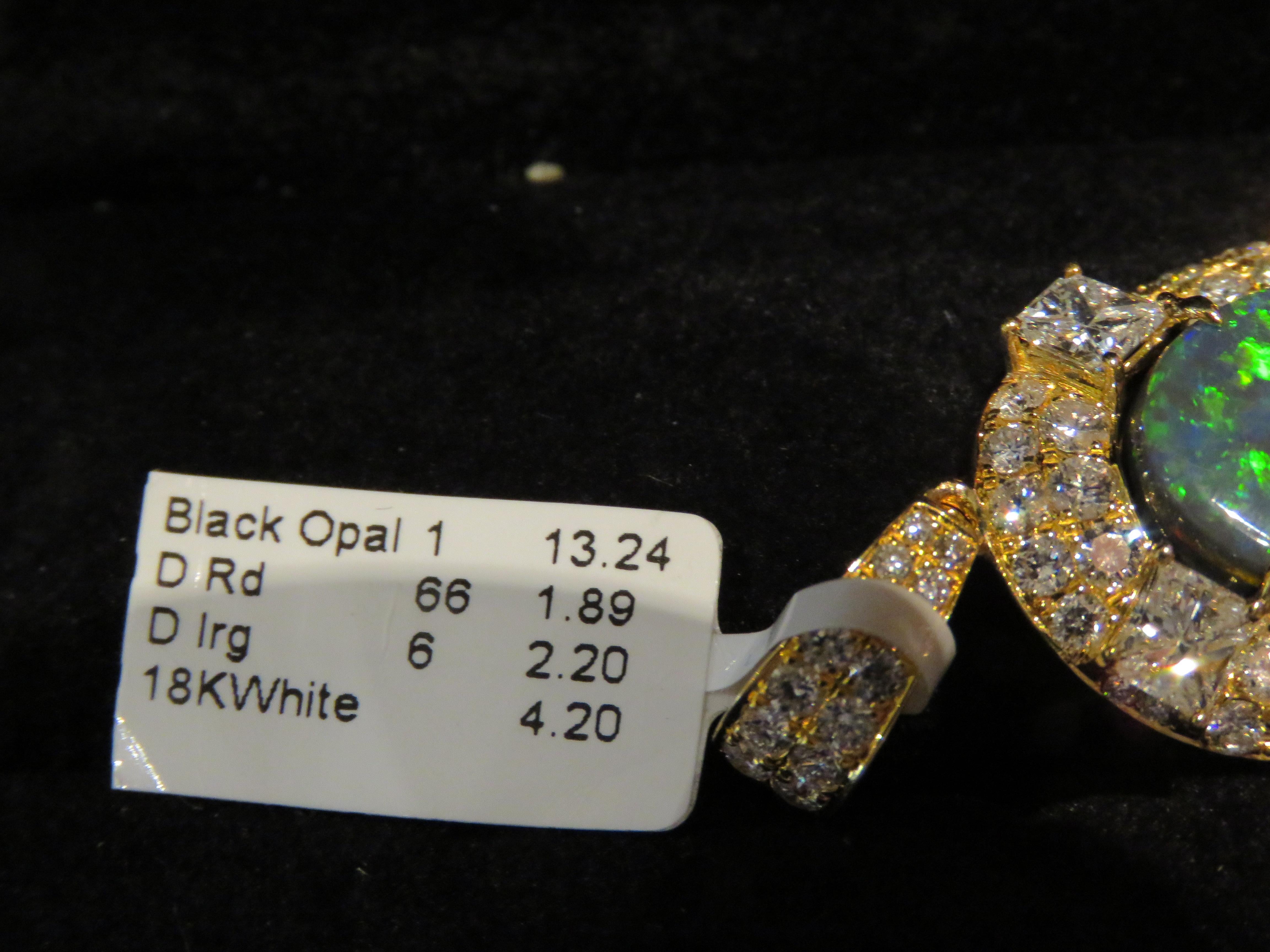 Donna NWT $90, 000 Raro ciondolo in oro 18KT grande 17CT Boulder Black Opal Fancy Diamond in vendita