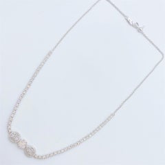 NEU $9, 209 18kt Gold Seltene prächtige glitzernde Diamant-Choker-Halskette