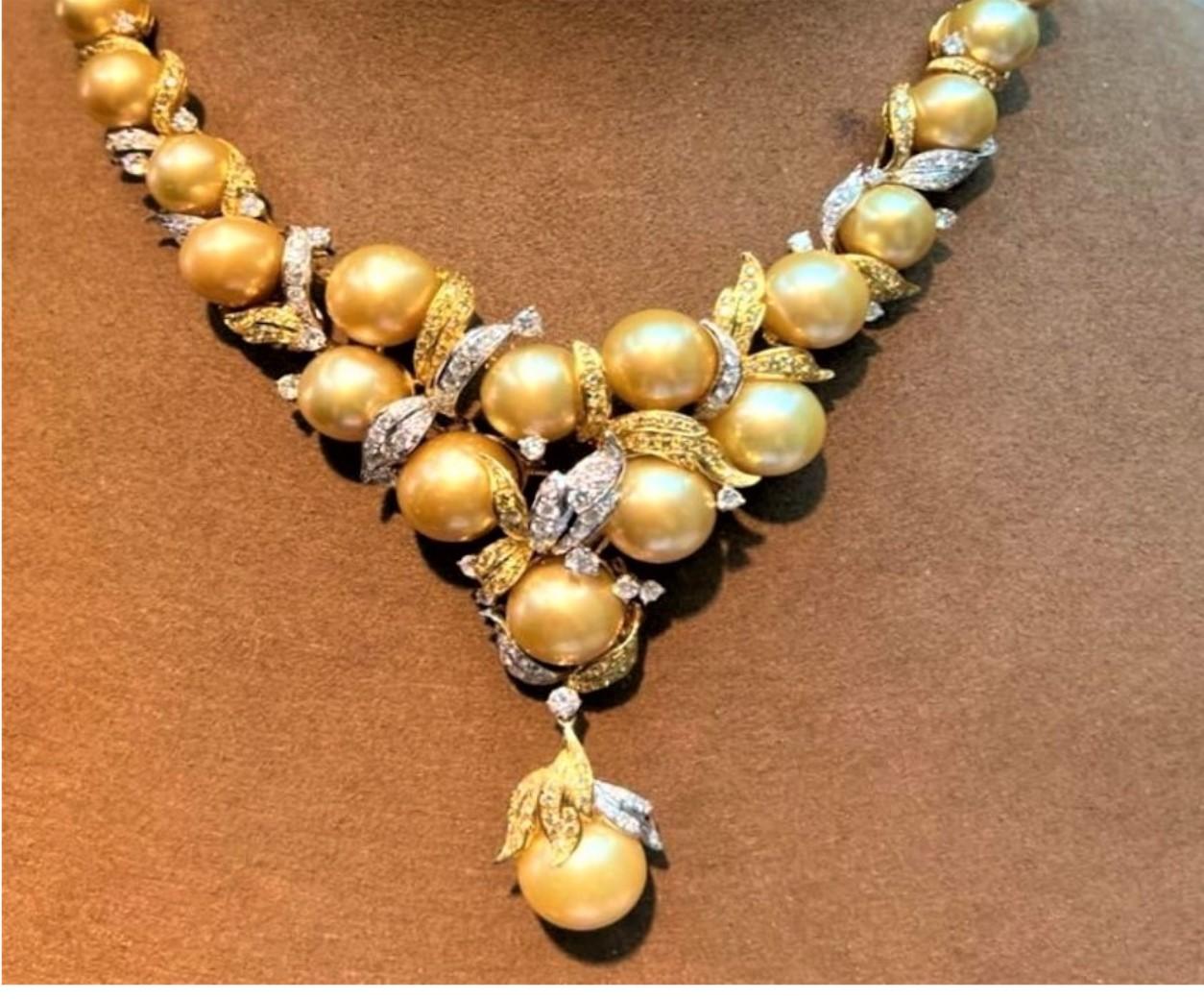 Round Cut NWT $98, 000 Gorgeous 18KT Gold South Sea Golden Pearl Yellow Diamond Necklace For Sale