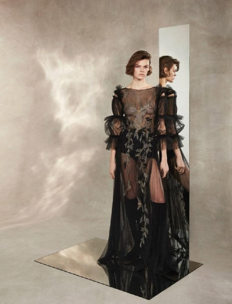 NWT Alberta Ferretti PF 2018 Abito in tulle nero con ricami metallici It. 44 in vendita 5