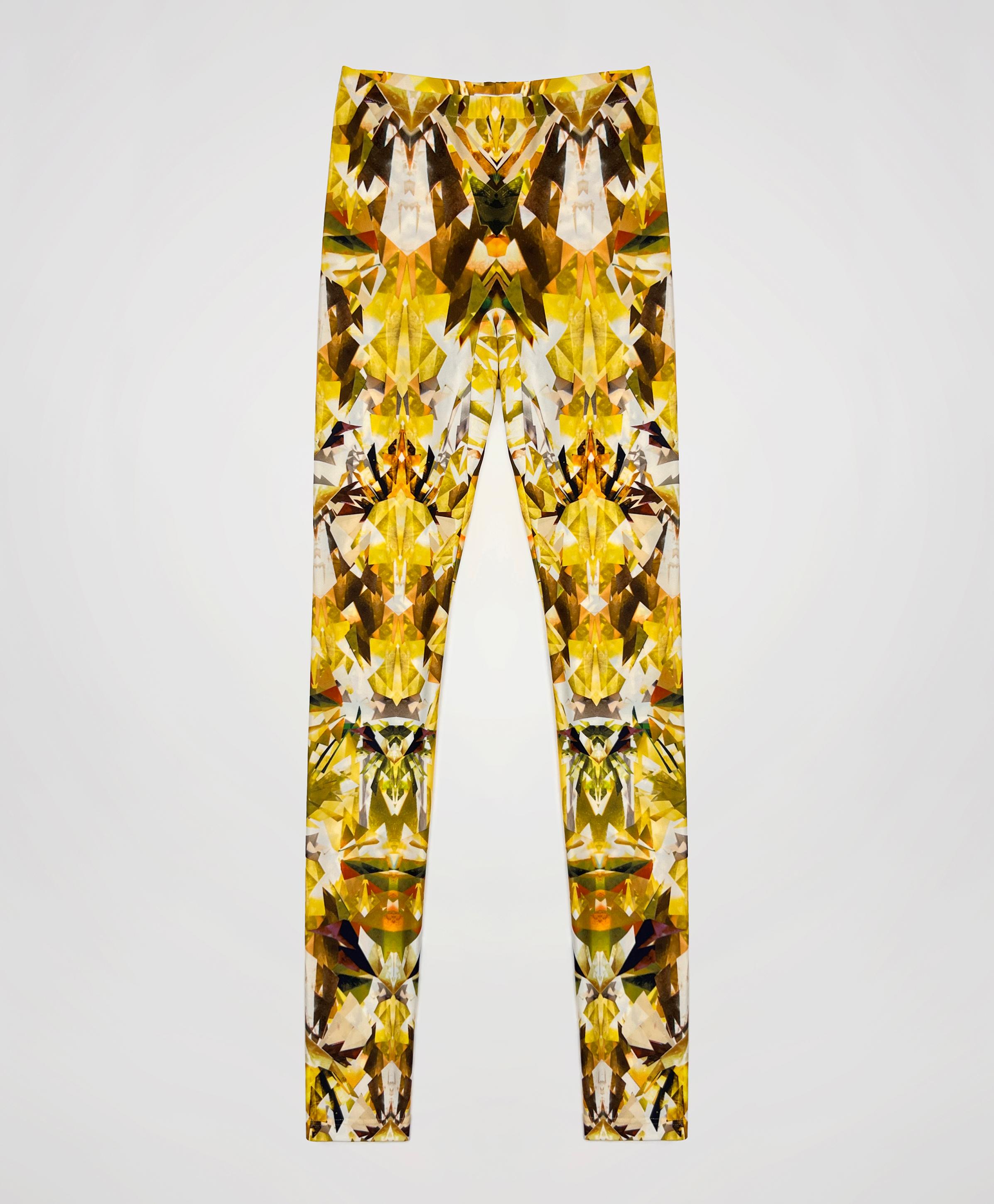 Nuevo sin etiquetas
Alexander McQueen
leggings estampado caleidoscopio cristal
colección de pasarela: S/S 2009
