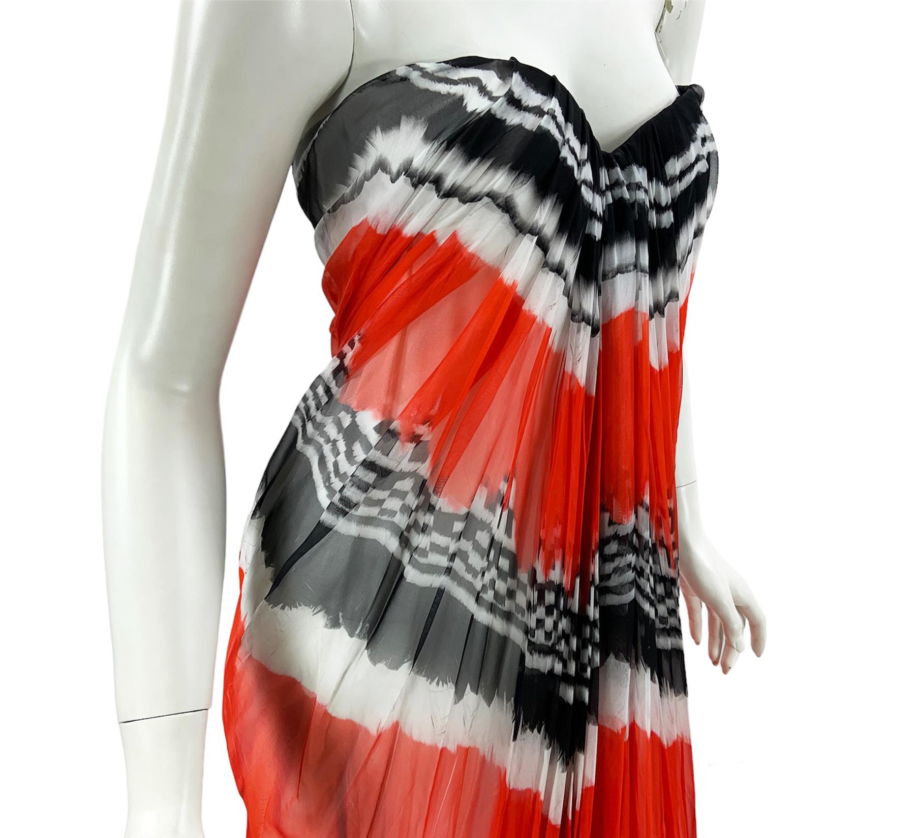 NWT Alexander McQueen S/S 2014 Silk Feather Print Bustier Dress Gown It 46 US 10 For Sale 5