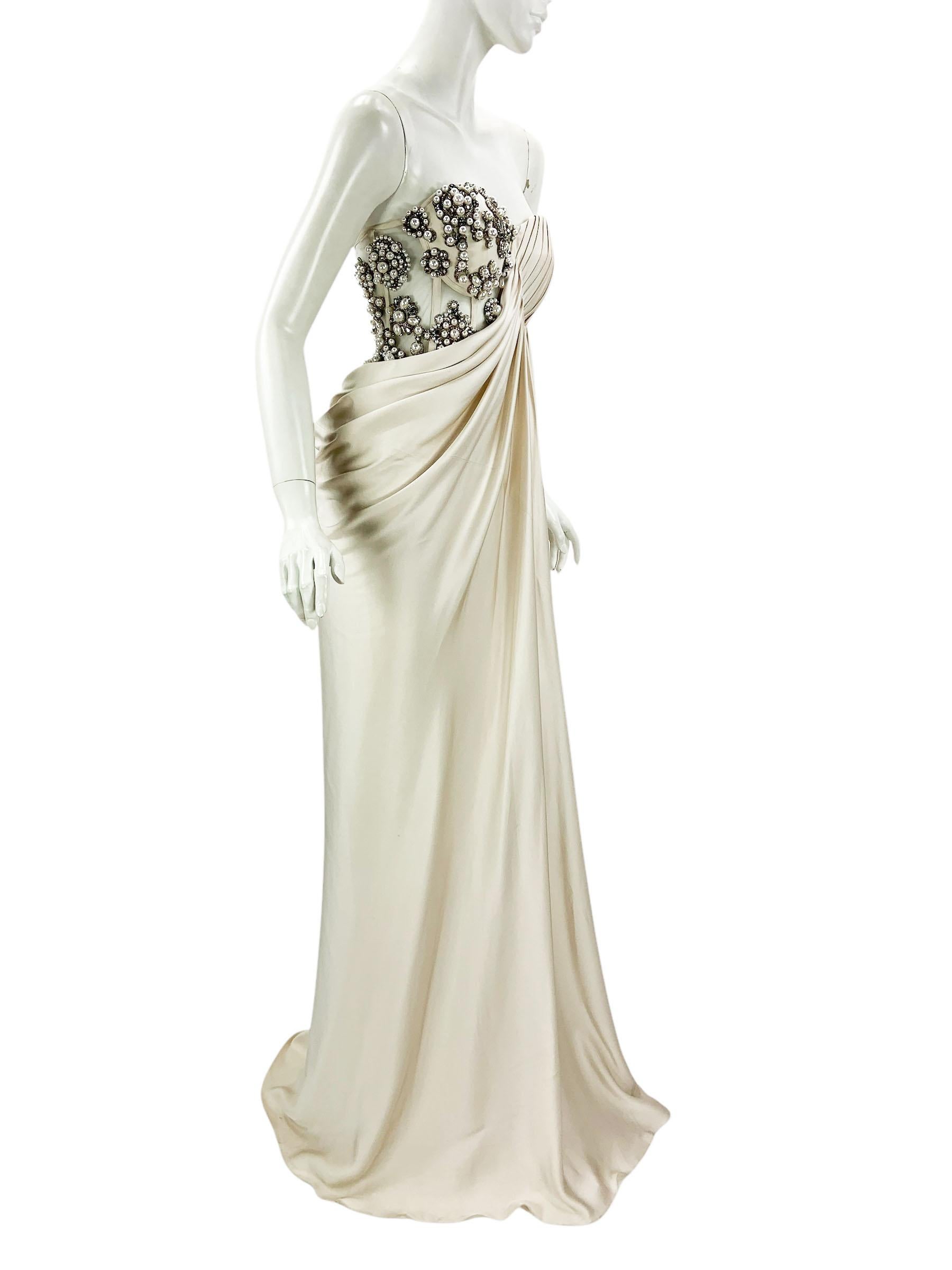 NWT Alexander McQueen SS 2021 Cream Pearl Satin Corset Embellished Dress Gown 40 In New Condition For Sale In Montgomery, TX