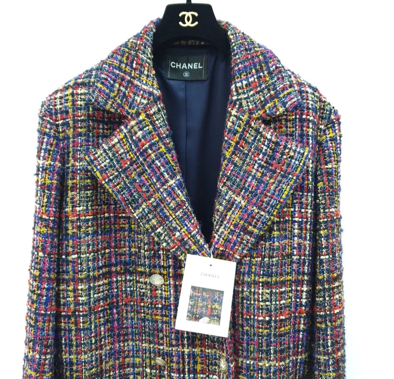 NWT Chanel 2021 Tweed Pattern Coat Sz.42 In New Condition For Sale In Krakow, PL