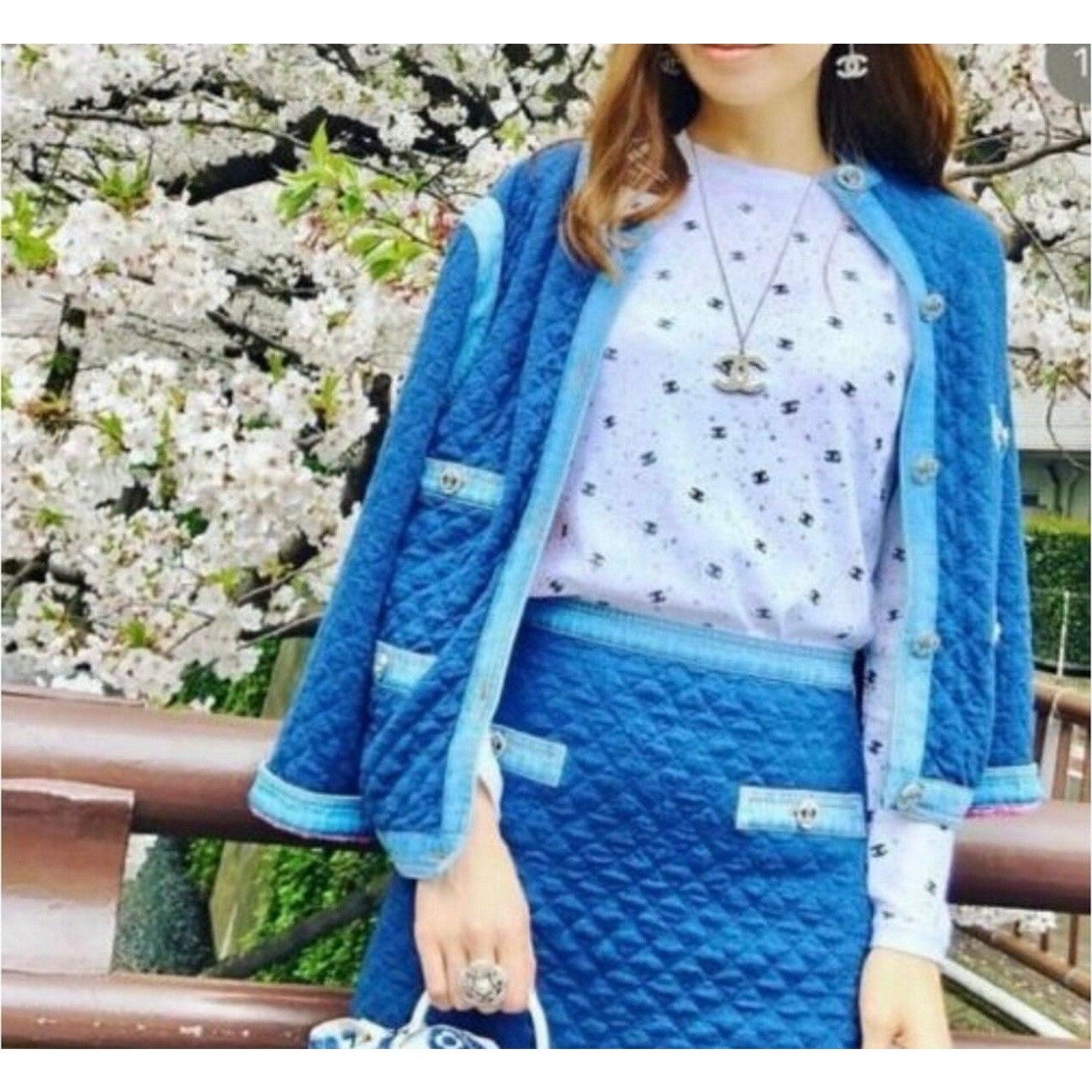 Nero NWT Chanel 20P Giacca di jeans Sz.40 in vendita