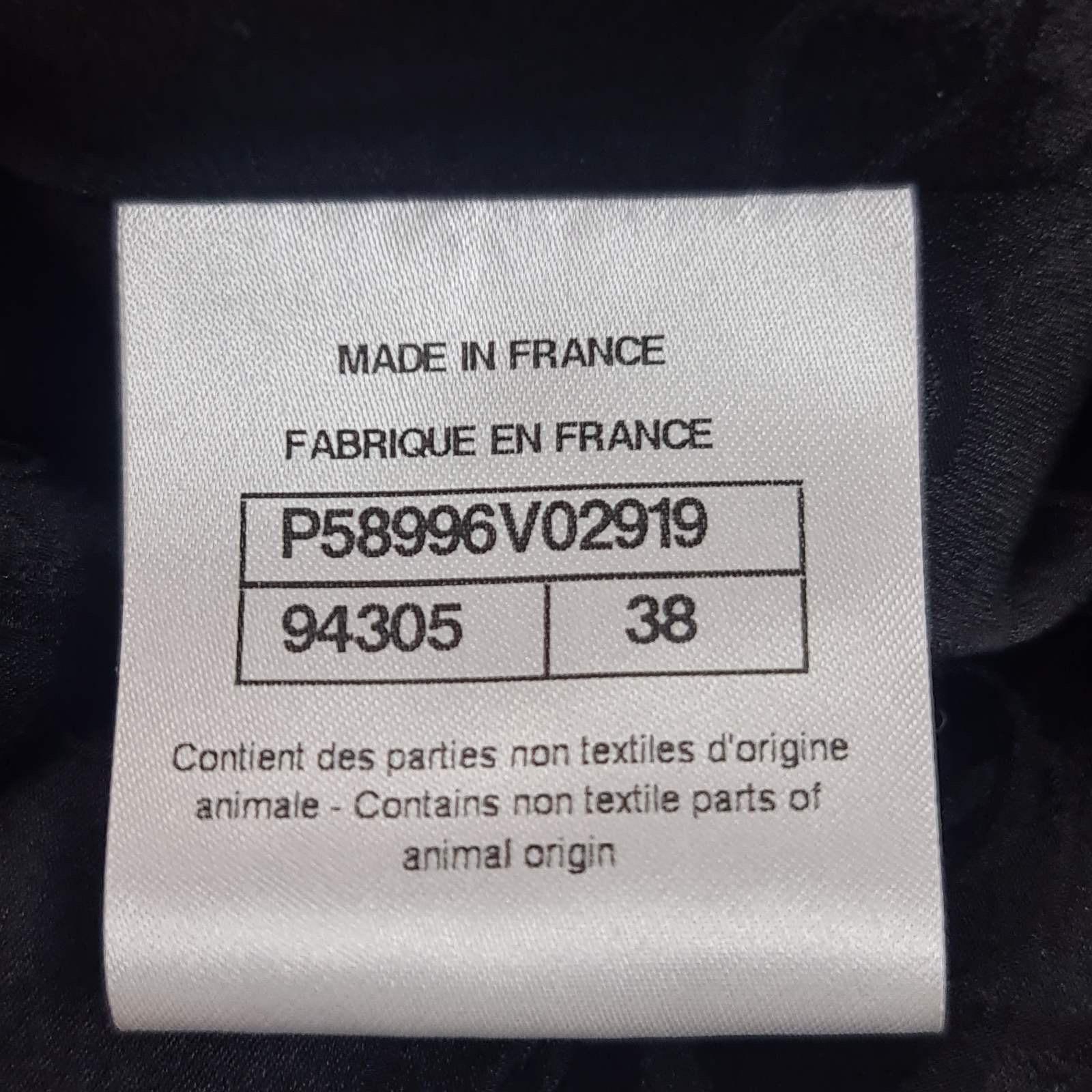 NWT CHANEL Bias Cut 2017 Ruffle Strap Silk Black Slip Dress Sz.38 Negro en venta