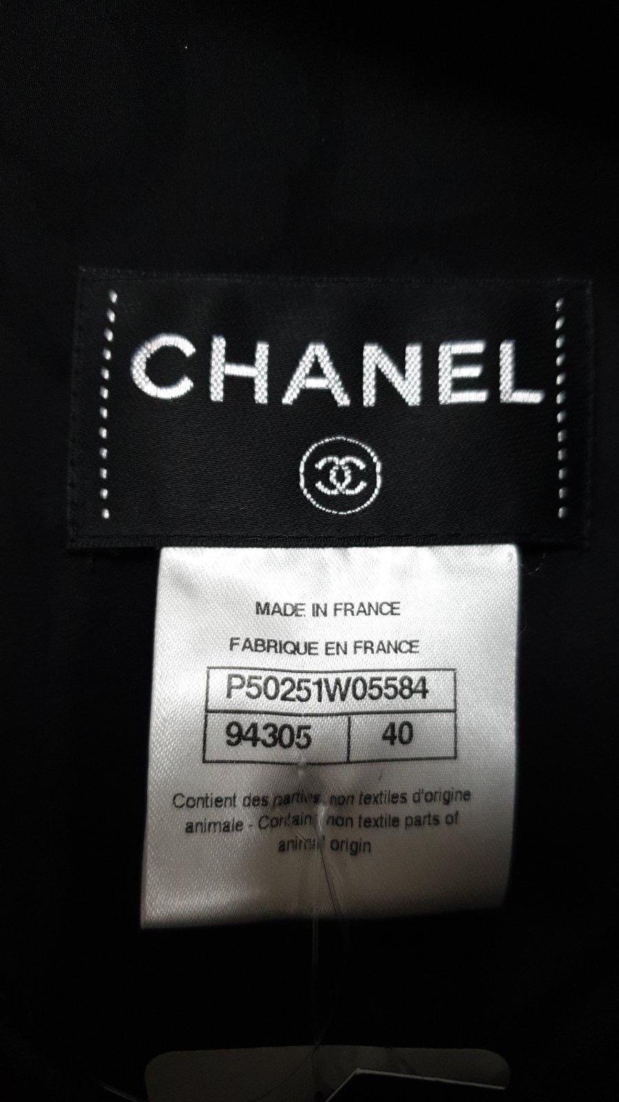NWT Chanel Schwarzes Leder & Tweed Midikleid  im Angebot 7