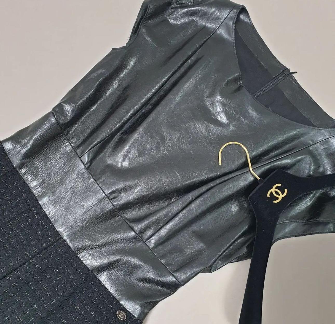 NWT Chanel Black Leather & Tweed Midi Dress  For Sale 3