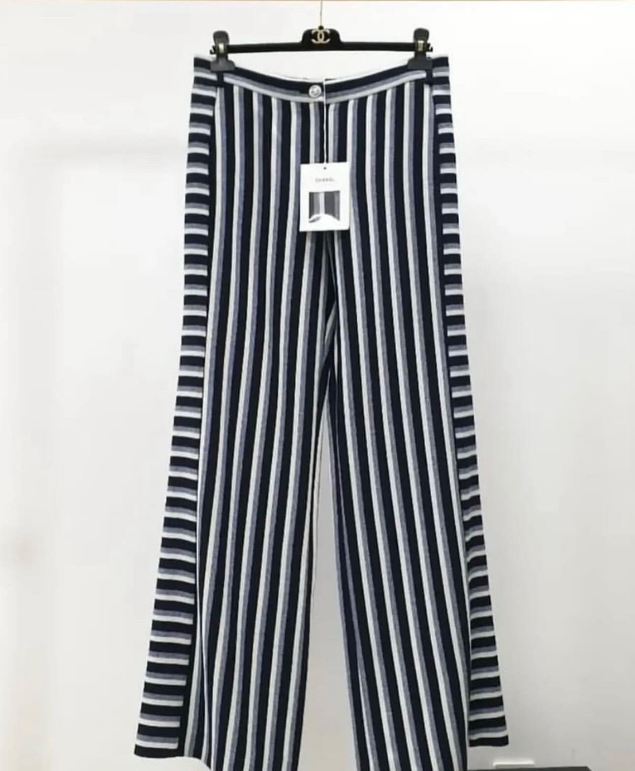 Chanel iconic blue/ecru striped pants from Runway of ''Paris - CUBA'' Collection. 
Sz.42
Never worn with tags
Hanger is not included.
