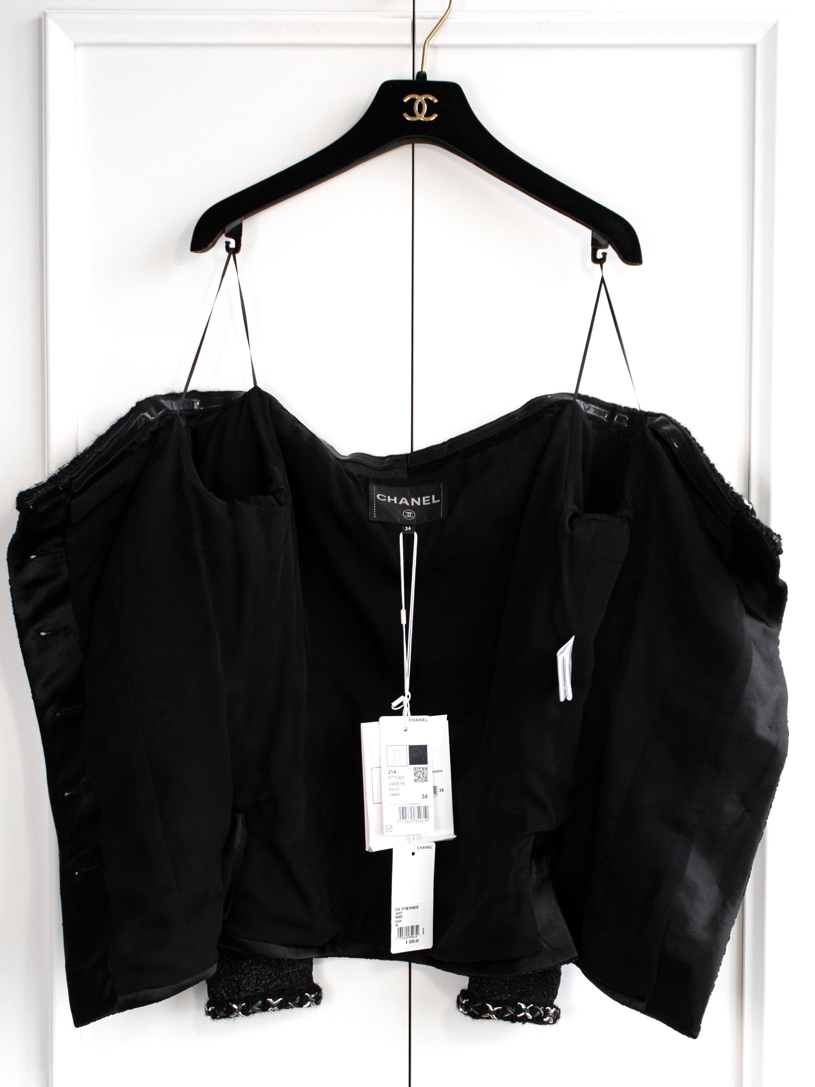 NWT Chanel F/W 2021 Metiers D'Art Chateau Des Dames Black Off-Shoulder Jacket 10