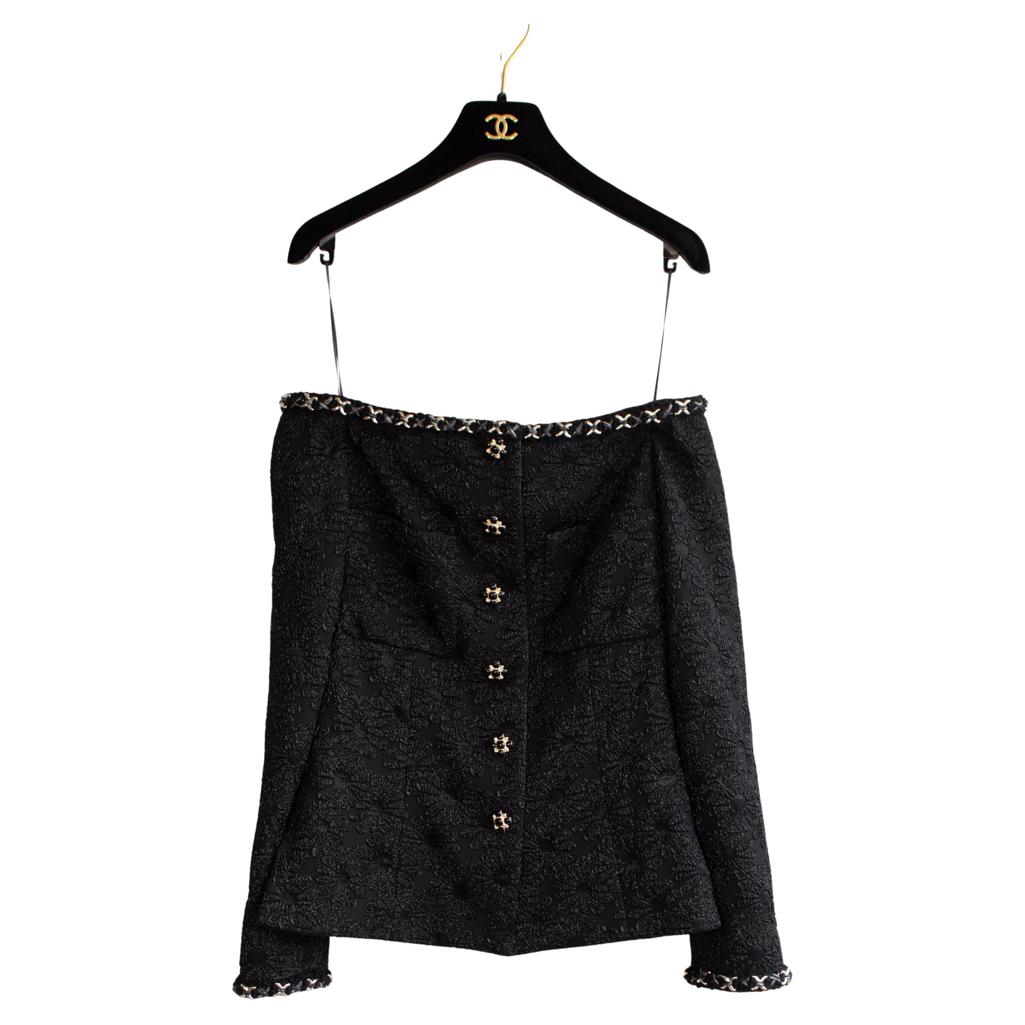NWT Chanel F/W 2021 Metiers D'Art Chateau Des Dames Black Off-Shoulder Jacket