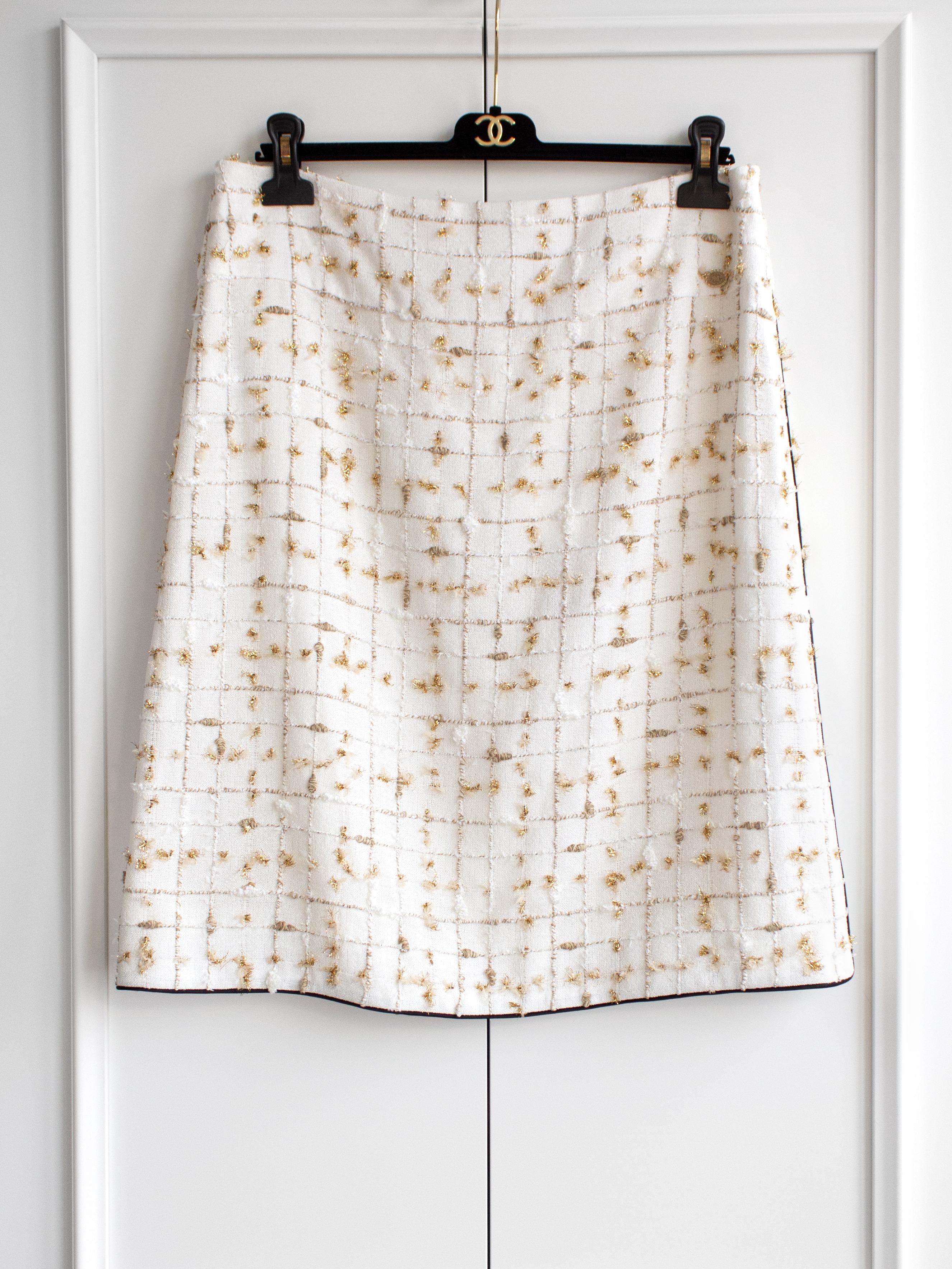 NWT Chanel S/S 2019 By The Sea White Gold Embellished 19P 19S Midi Skirt In New Condition In Jersey City, NJ