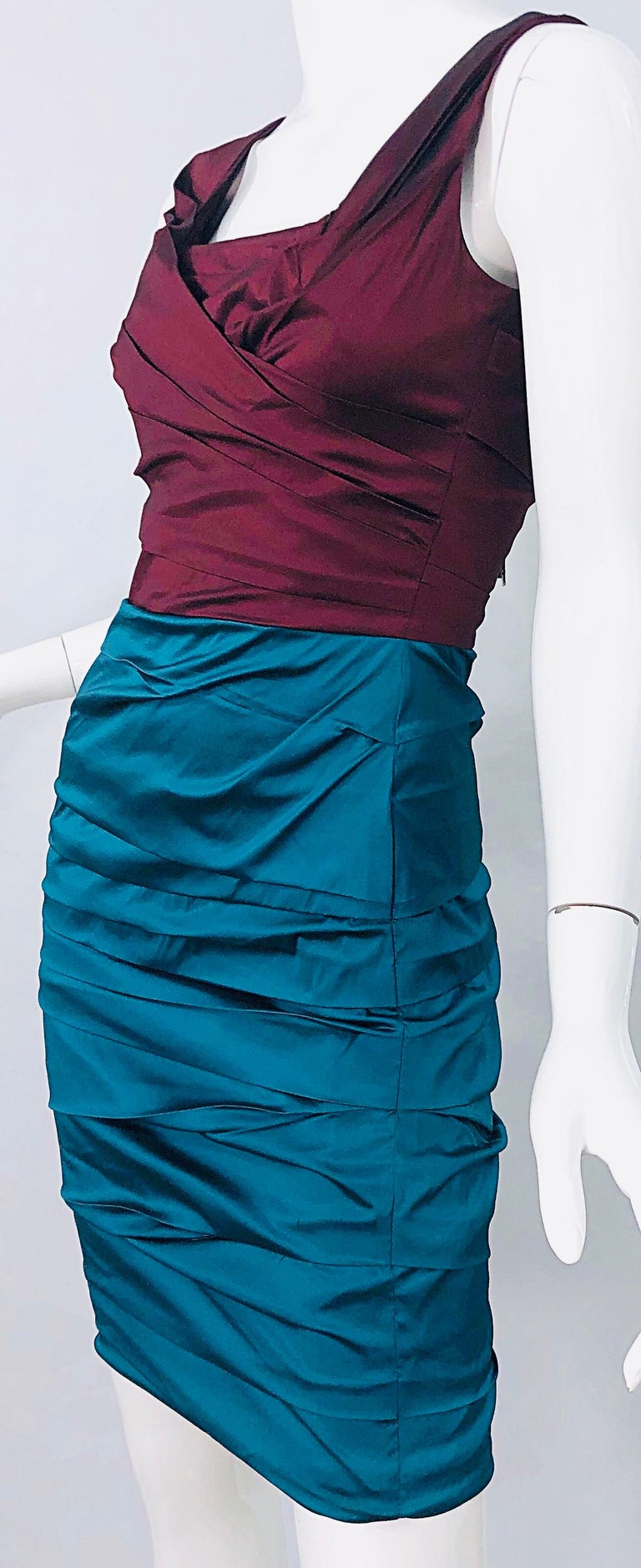NWT Dolce and Gabbana 1990s Burgundy Turquoise Blue Colorblock Vintage Dress For Sale 5