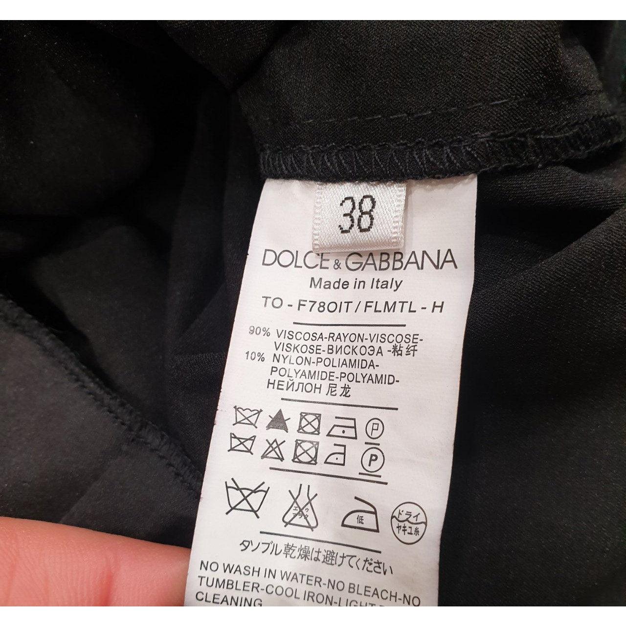 NWT Dolce & Gabbana Mini Falda de Encaje Floral Negra - Talla 38 Negro en venta