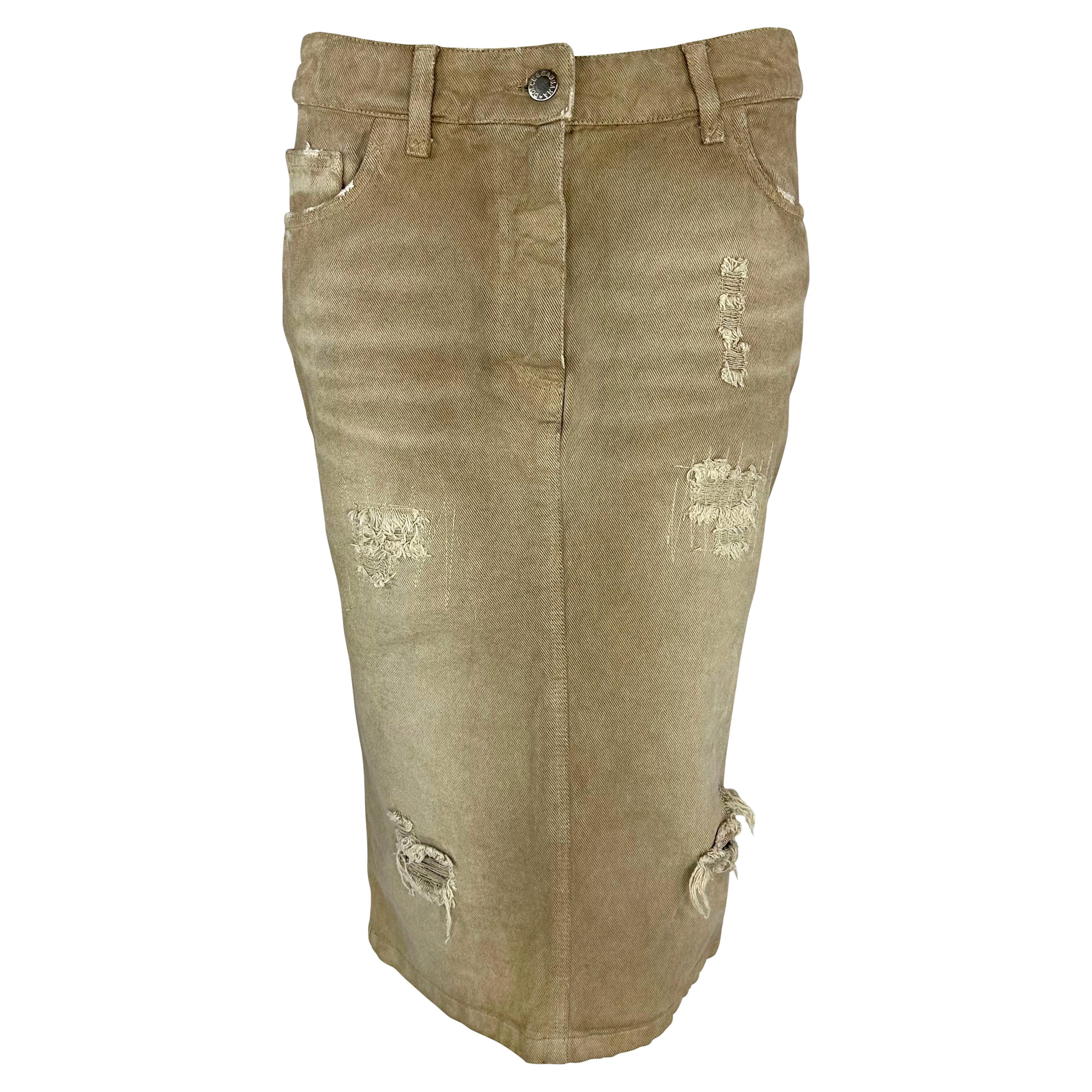 NWT Early 2000s Dolce & Gabbana Distressed Tan Denim Mid-Length Skirt For Sale