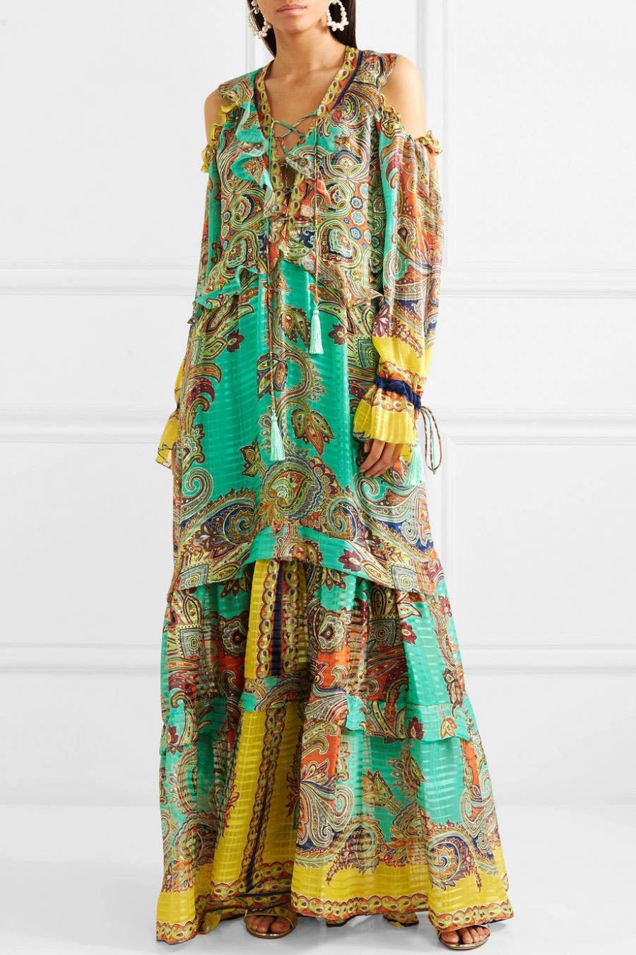Marron Etro - Robe longue italienne en soie à épaules dénudées, à lacets et ornée de glands, neuve avec étiquettes, taille 46 en vente