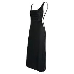 NWT F/W 1998 Gianni Versace by Donatella Versace Bata Medusa con abertura lateral y pedrería negra