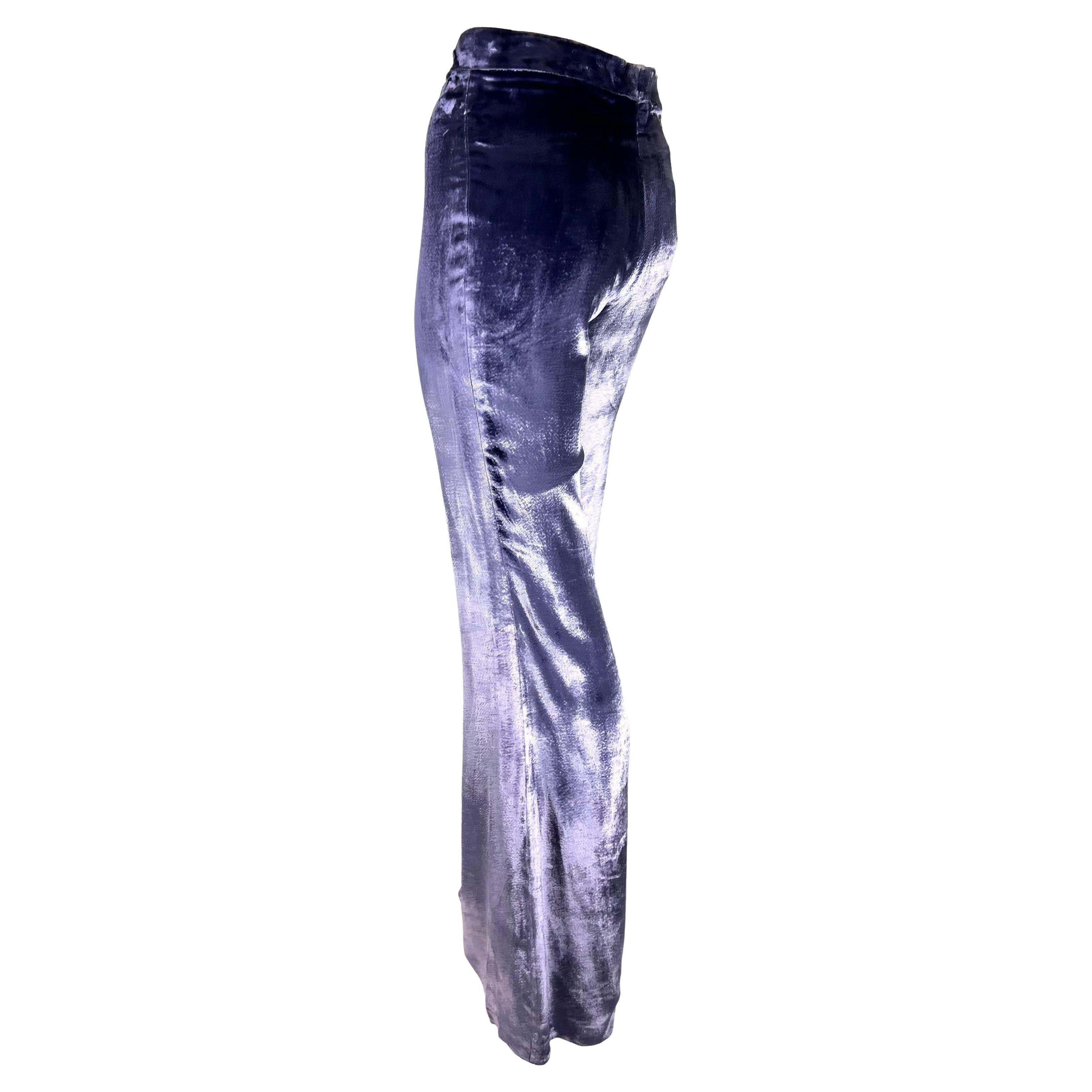 NWT A/I 1999 Gucci by Tom Ford Runway Lavender Velvet Flare Pants in vendita 5
