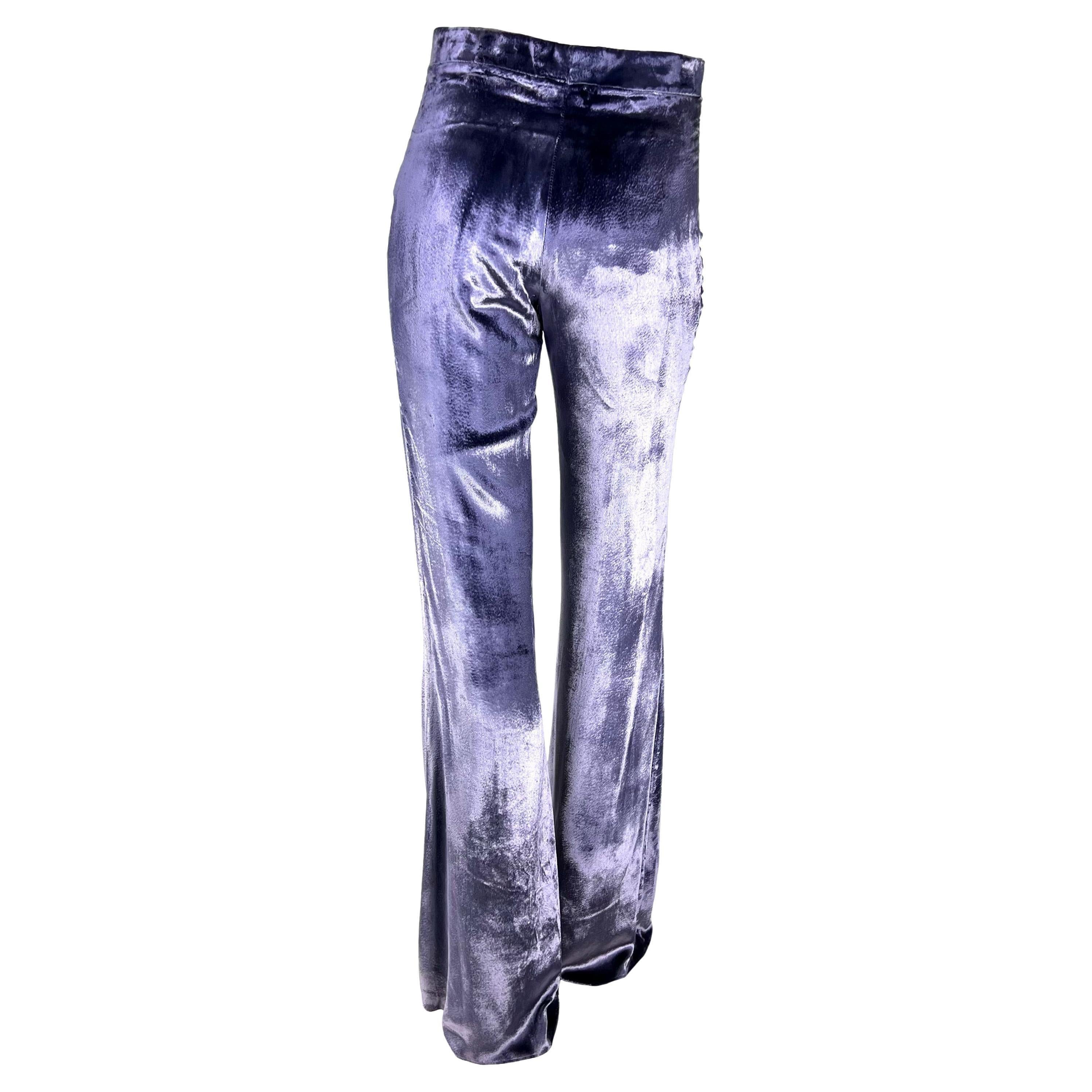 NWT A/I 1999 Gucci by Tom Ford Runway Lavender Velvet Flare Pants in vendita 6
