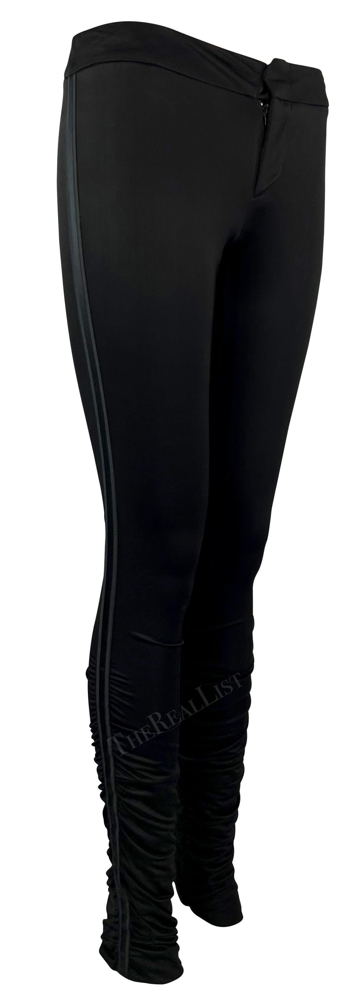 NWT F/W 2004 Gucci by Tom Ford Pantalón negro con ribetes de cintas acanaladas Negro en venta