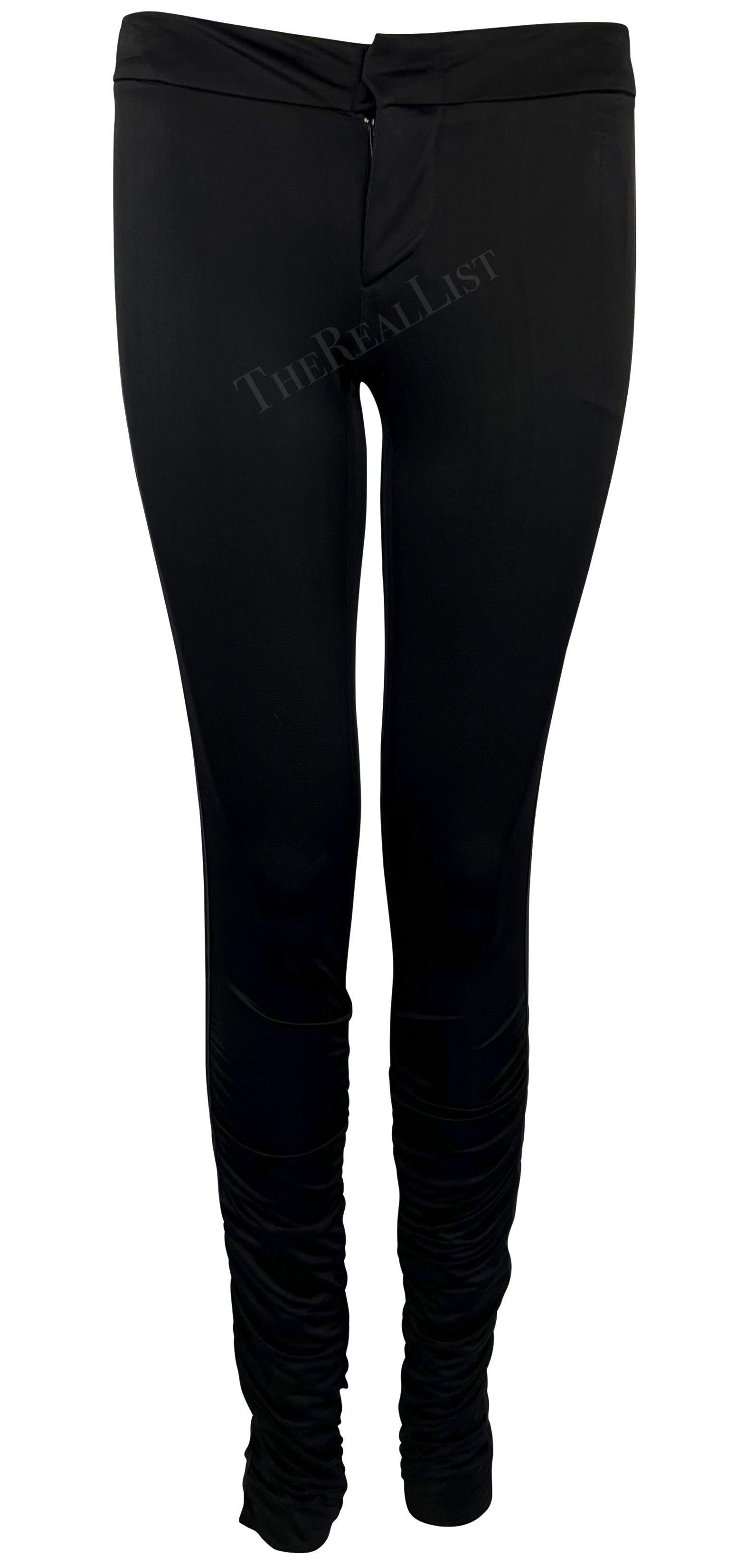 NWT F/W 2004 Gucci by Tom Ford Pantalón negro con ribetes de cintas acanaladas en Excelente estado para la venta en West Hollywood, CA