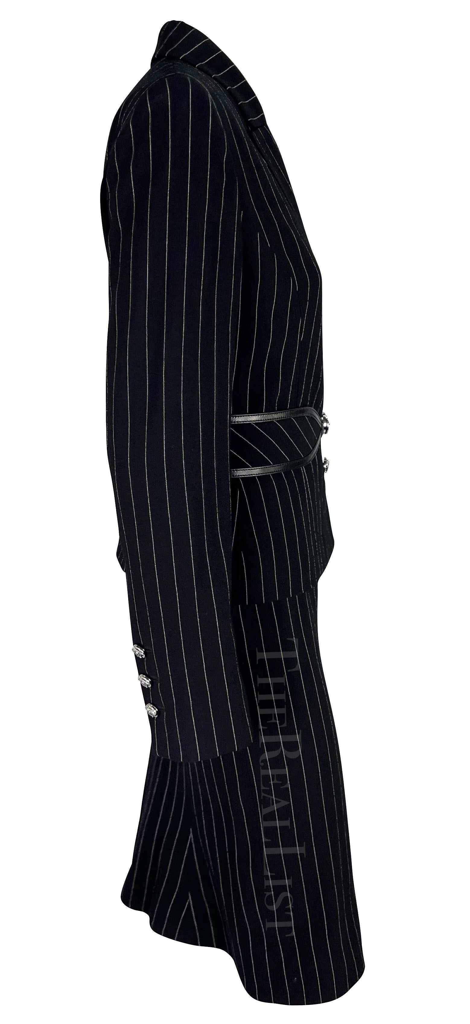 NWT F/W 2004 Versace by Donatella Black Wool Blend Pinstripe Medusa Belted Suit For Sale 3