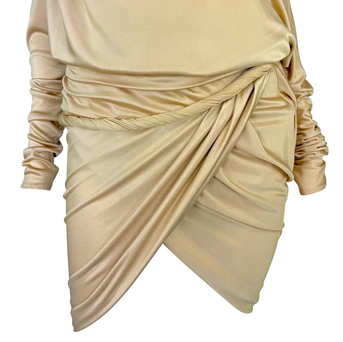NWT F/W 2008 Emanuel Ungaro Laufsteg Drapierte Beige Viskose Wrap Style Mini Kleid im Angebot 2