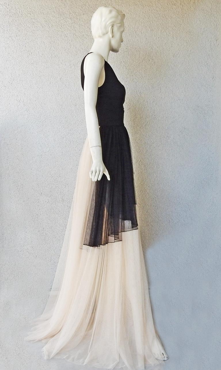 NWT Fausto Puglisi Dramatic Runway Asymmetric Black & White Dress Gown In New Condition For Sale In Los Angeles, CA