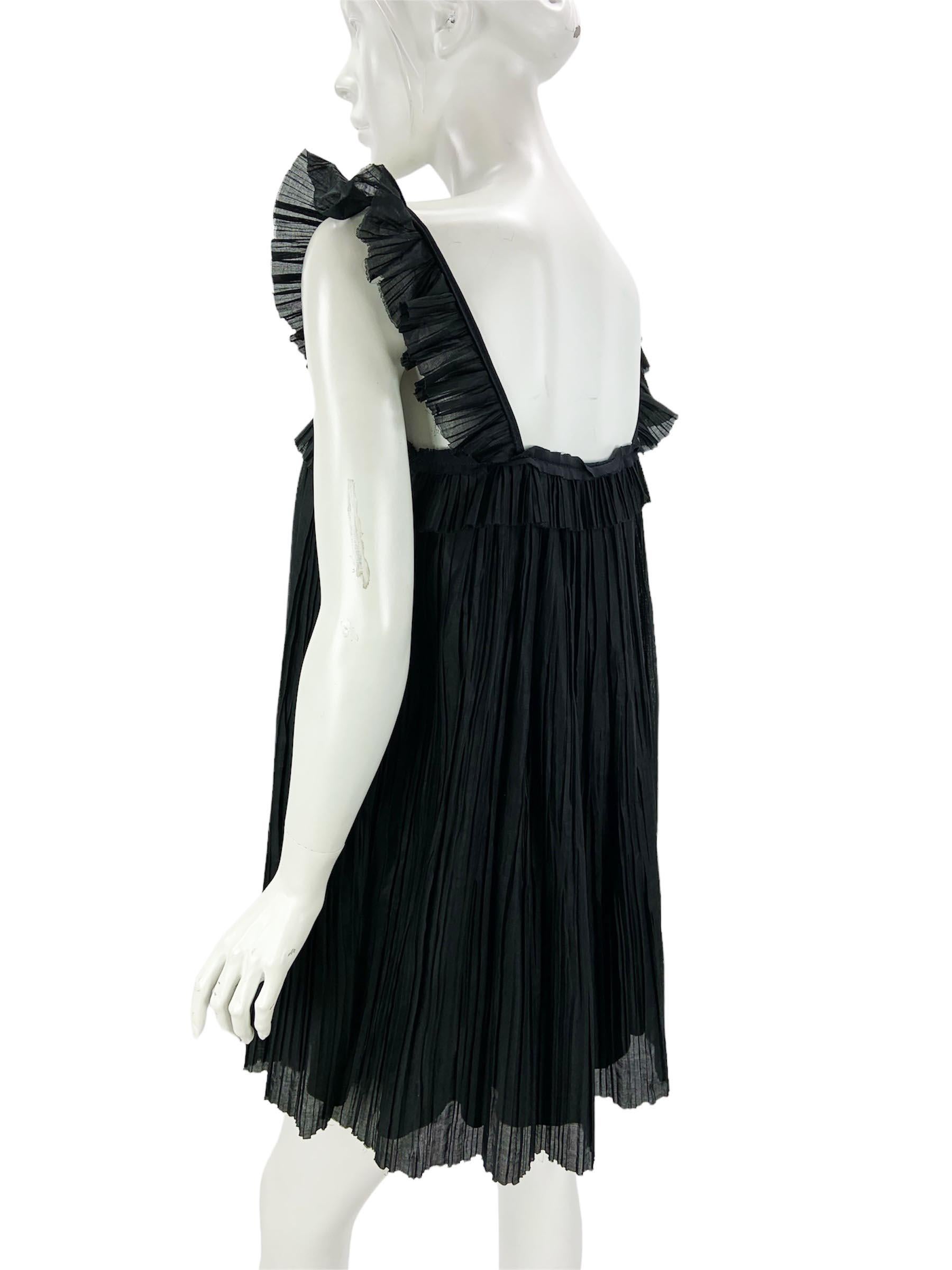 NEU Fendi Schwarzes Minikleid aus Seidenorganza aus Seide, Italienisch 42 im Zustand „Neu“ im Angebot in Montgomery, TX