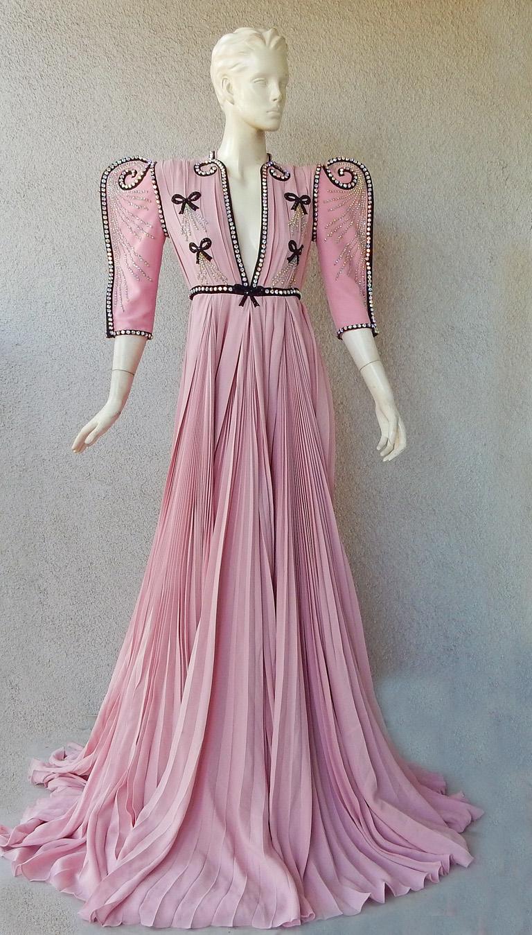 NWT Gucci $25K Knife Pleated Jeweled Gown in vendita 5