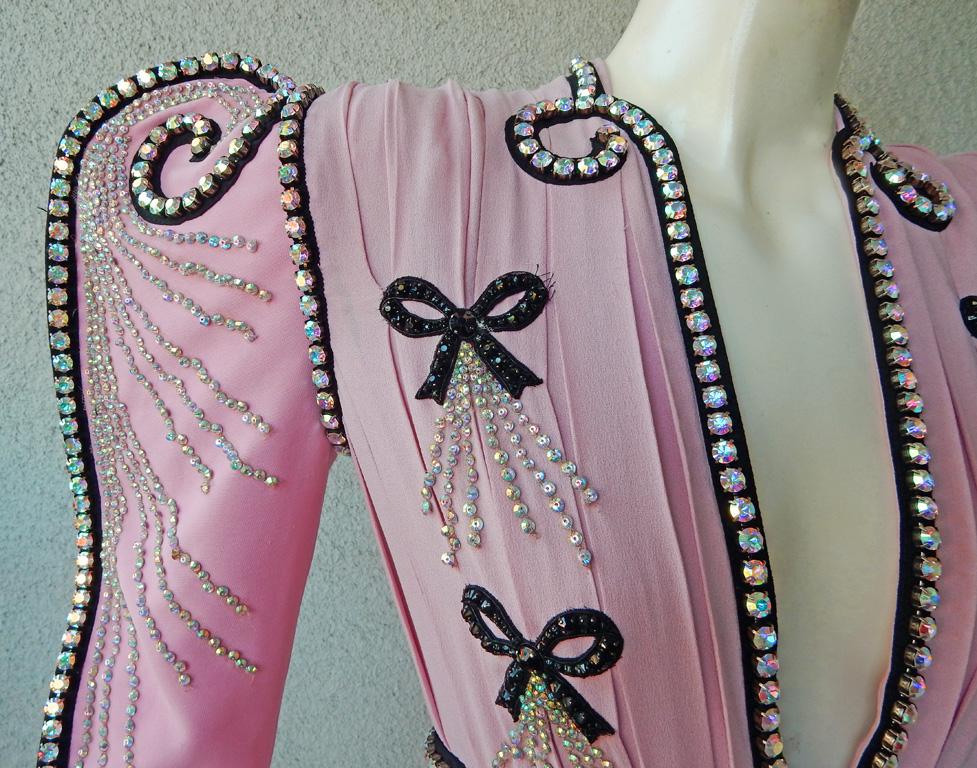NWT Gucci $25K Messer plissiert Jewell Kleid im Zustand „Neu“ im Angebot in Los Angeles, CA