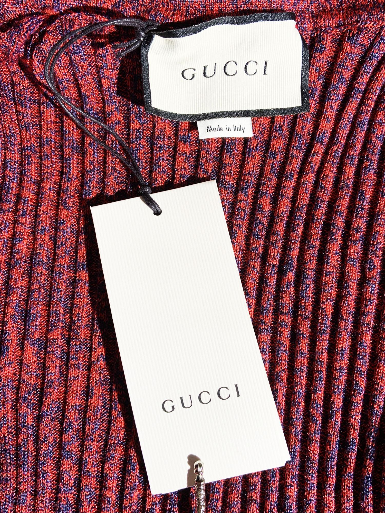 Marrone NWT Gucci Maglione a collo alto a coste in misto seta metallica in blu/rosso taglia L / 8 in vendita