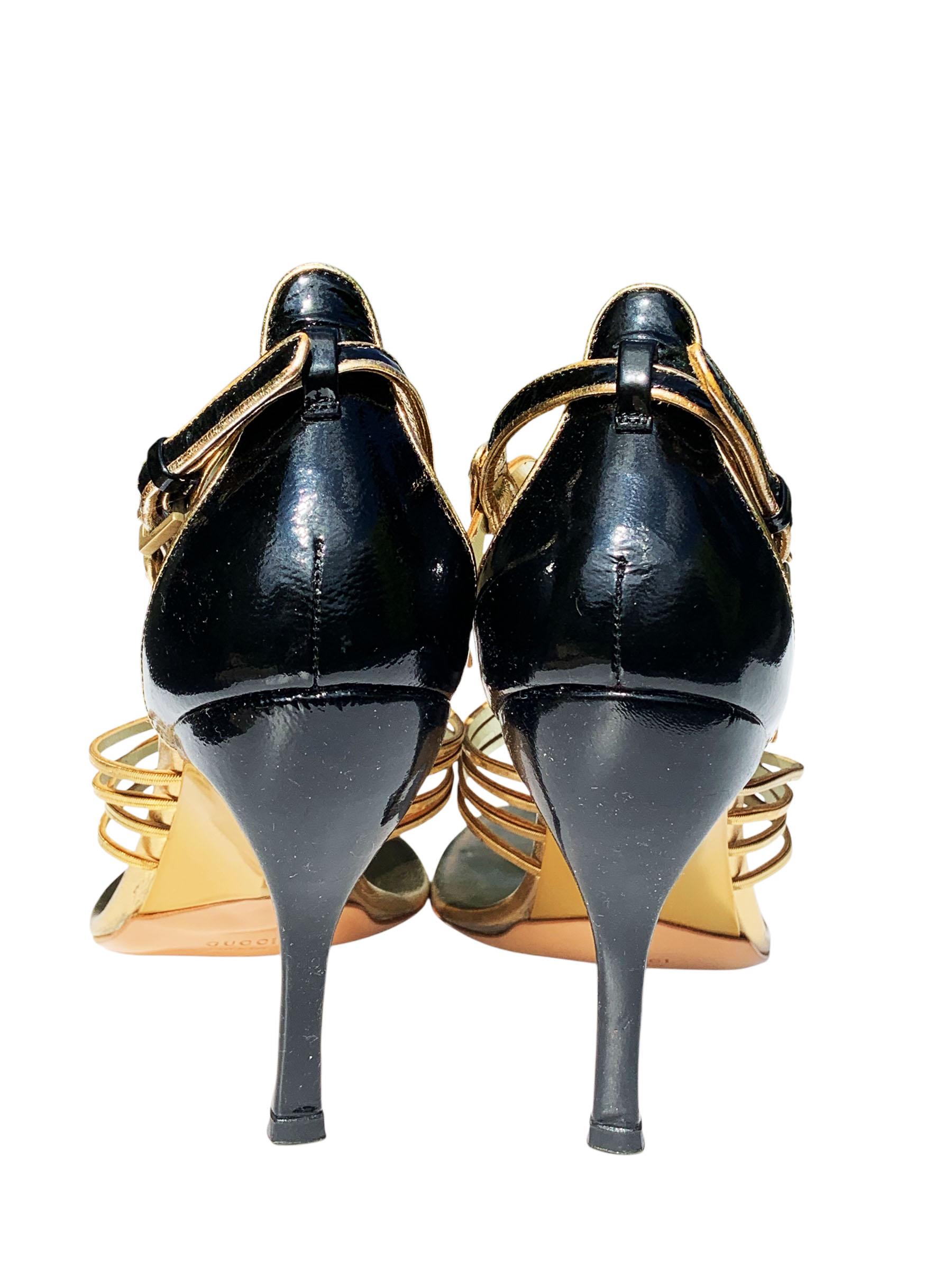NWT Gucci Vintage S/S 2005 AD Campaña Cadena de oro y charol Zapatos US 6.5 en venta 1