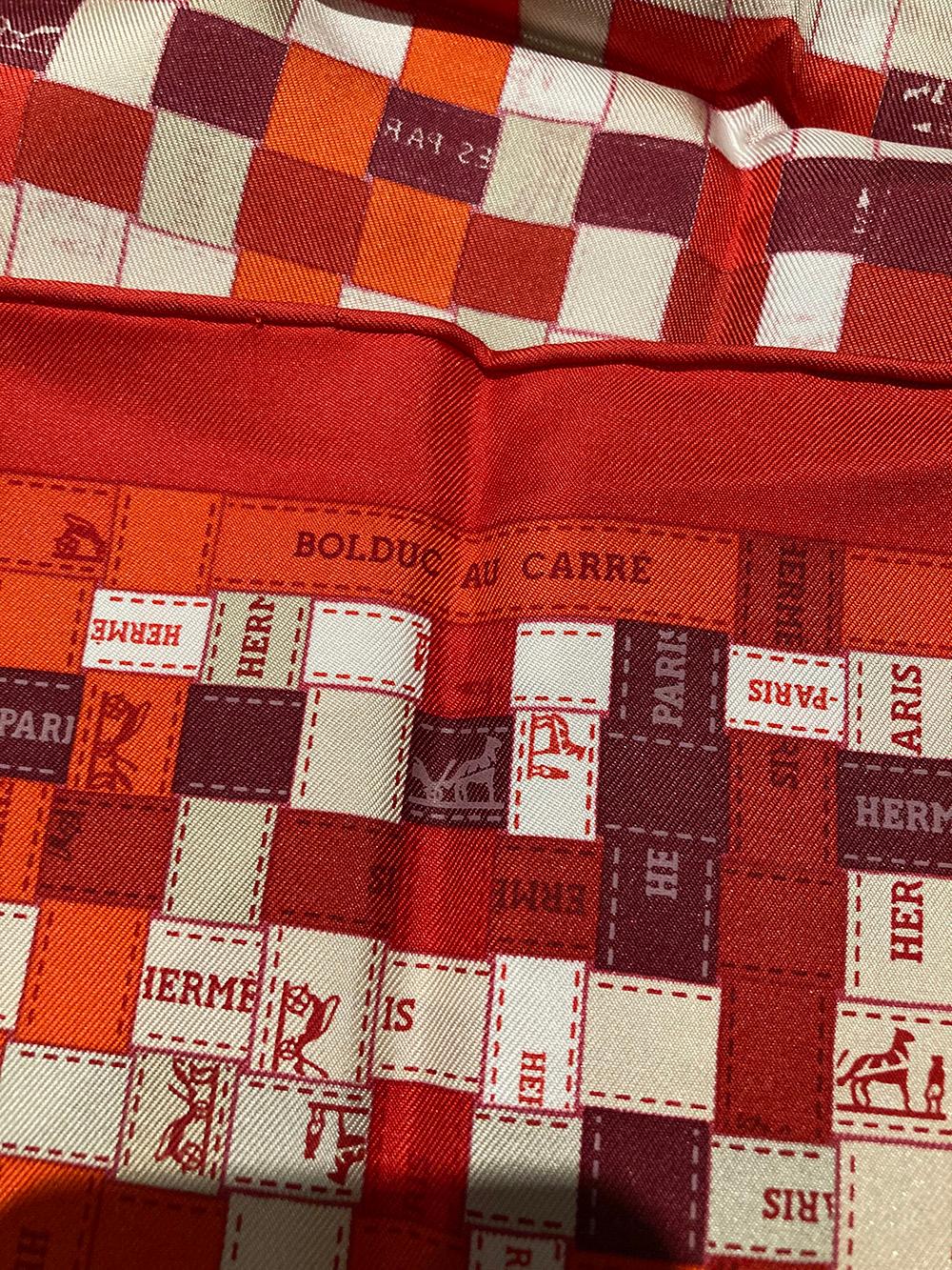 Red NWT Hermes Bolduc Au Carre Scarf 90 Rouge Bordeaux Gris For Sale