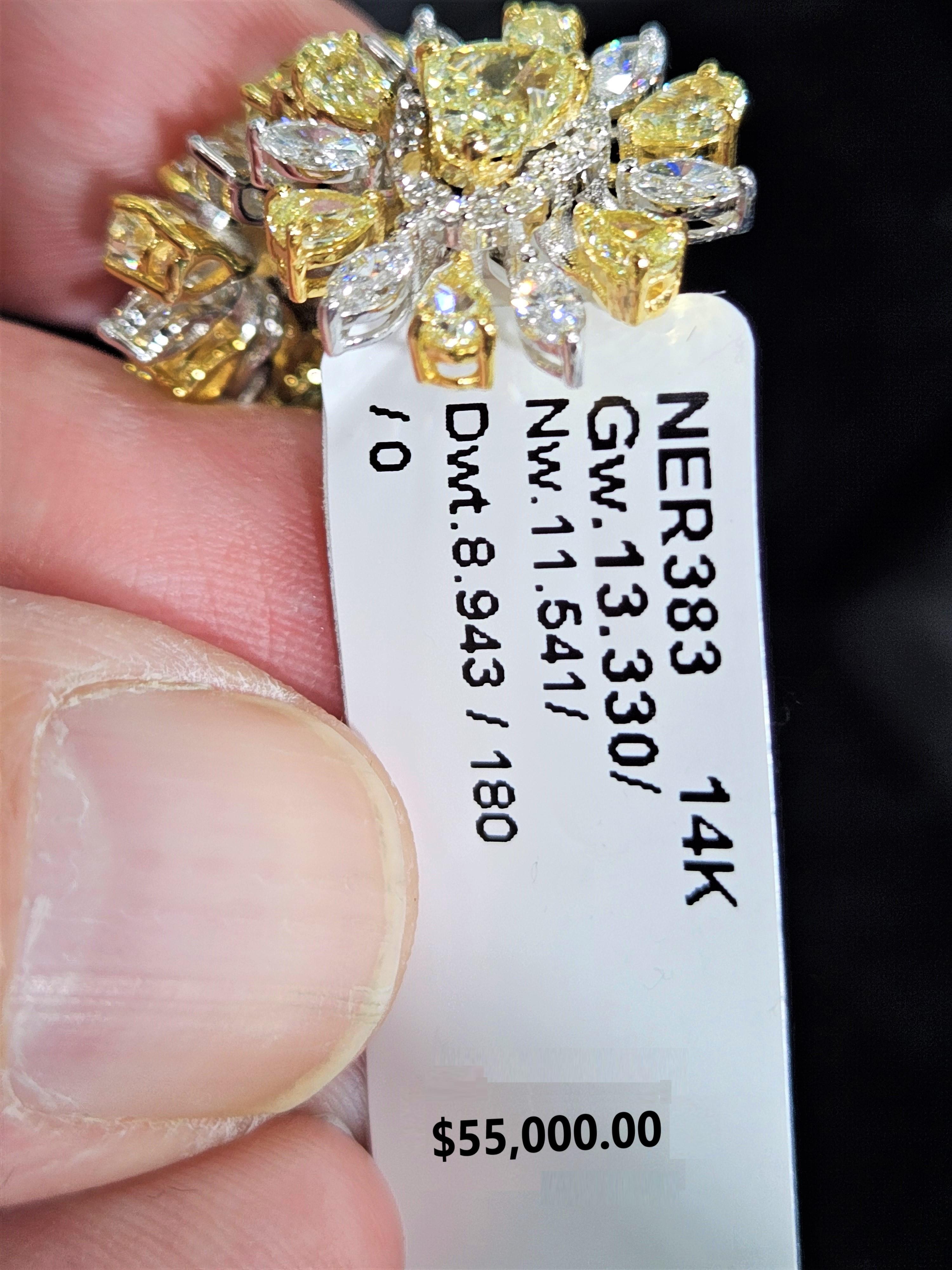 Women's NWT Magnificent Fancy 9 Carat Yellow Diamond Heart Diamond Dangle Gold Earrings For Sale