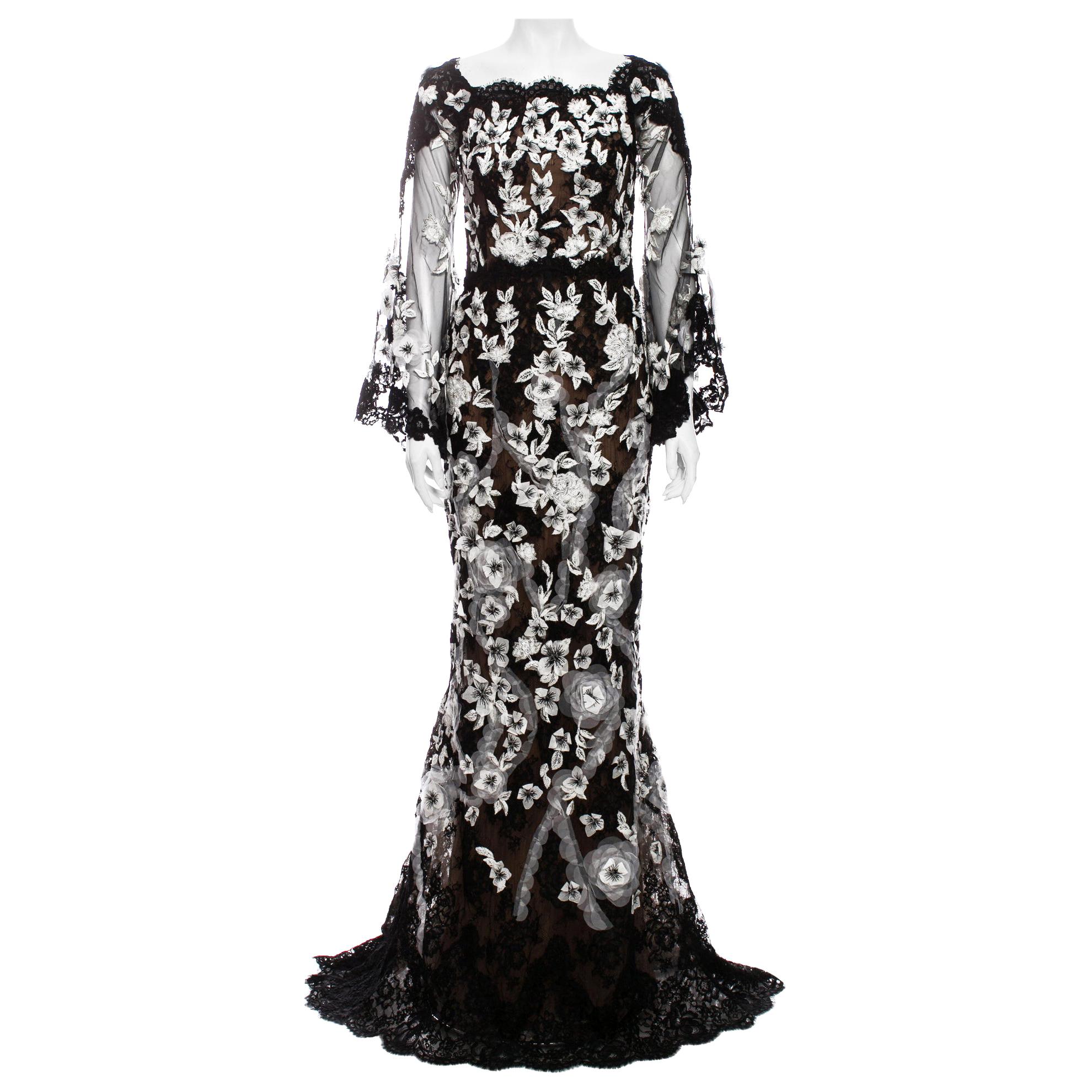NWT Marchesa Runway F/W 2019 Beaded Embroidered 3-D Flowers Dress Gown US 10 en vente