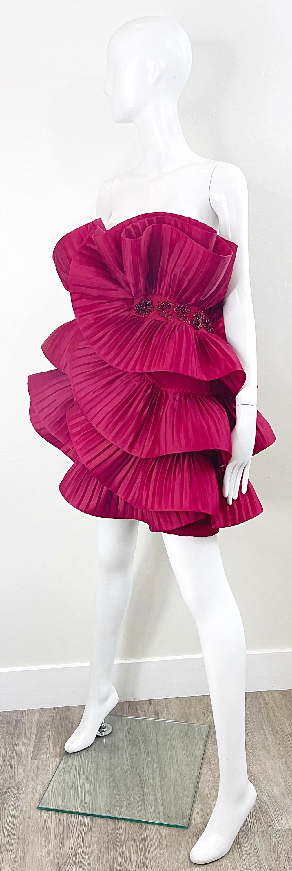 NWT Marchesa Size 10 Red Beaded Rhinestone Avant Garde Pleated Strapless Dress For Sale 13