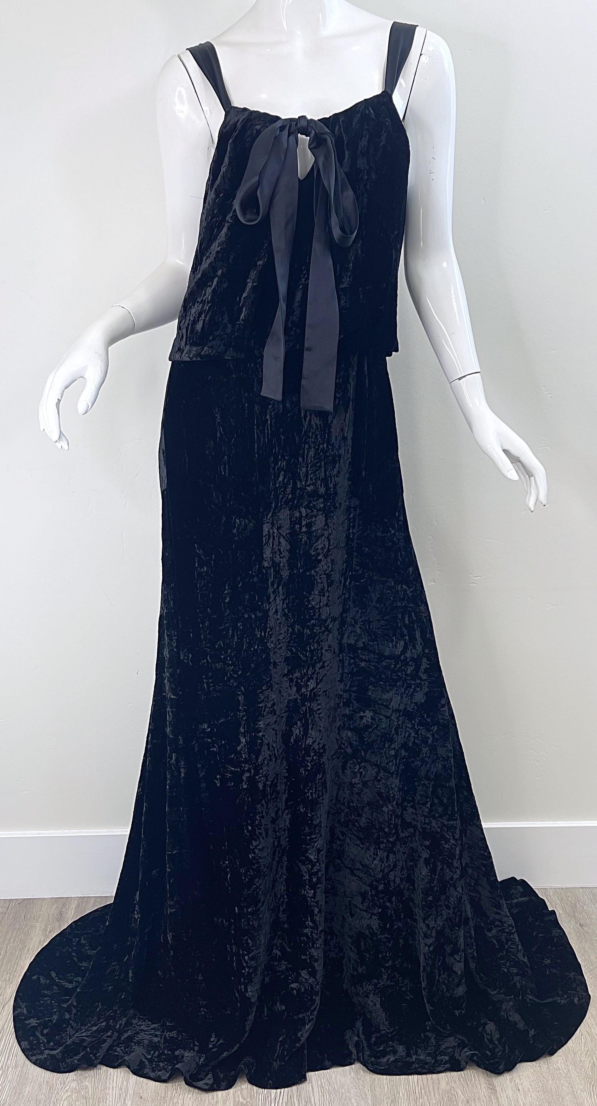 NWT Michael Kors Collection Fall 2006 Runway Size 6-8 Black Crushed Velvet Gown For Sale 7