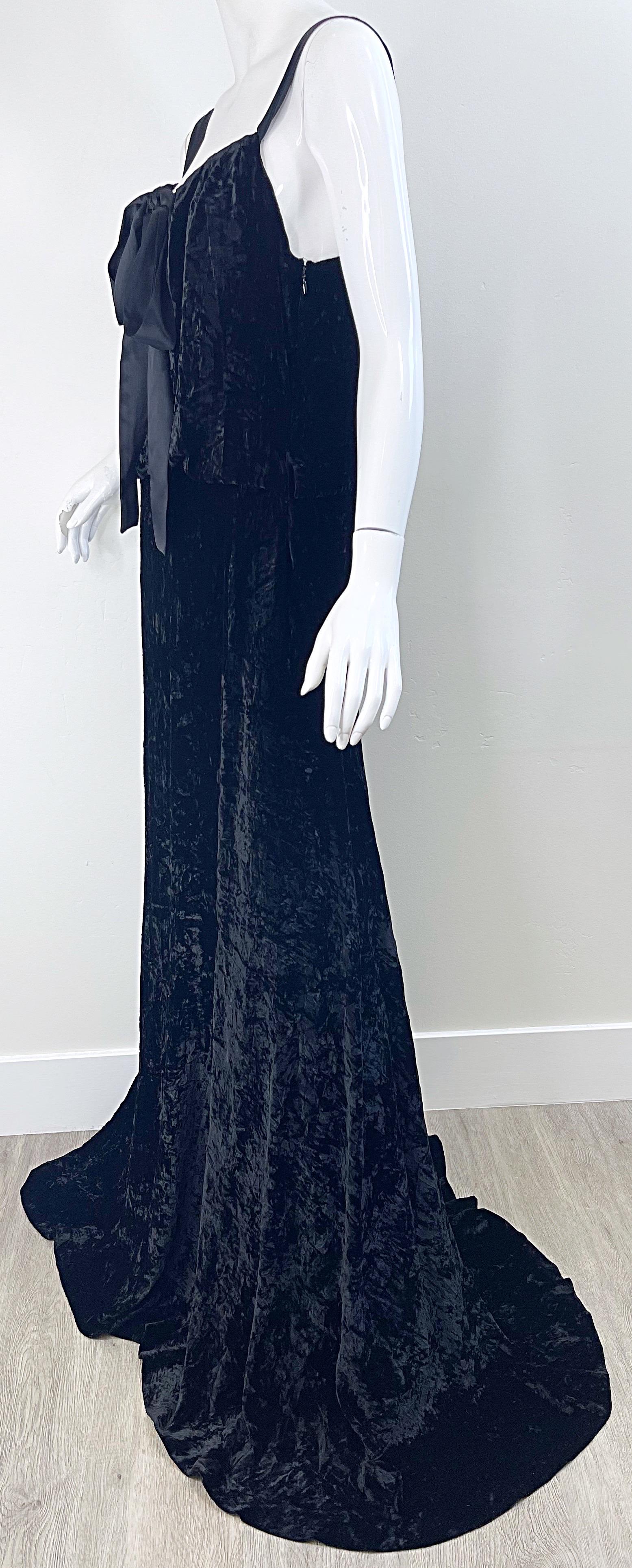 NWT Michael Kors Collection Fall 2006 Runway Size 6-8 Black Crushed Velvet Gown For Sale 3