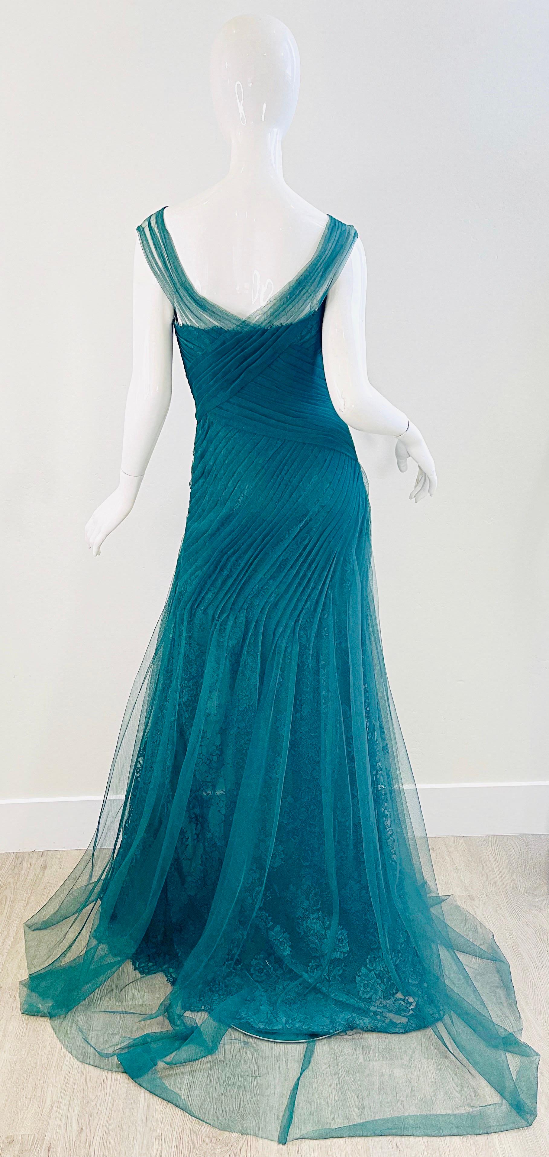 NWT Monique Lhuillier Runway Spring 2013 Size 4 Emerald Green Lace Gown Dress For Sale 10