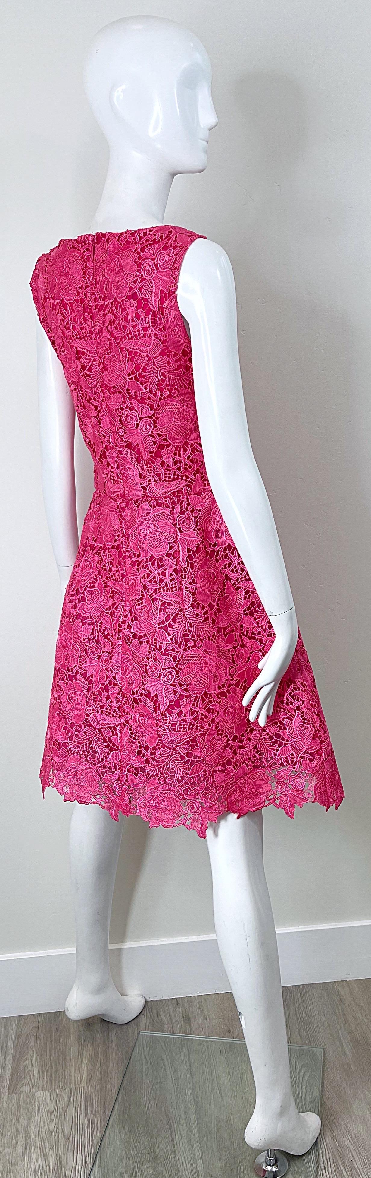 Women's NWT Monique Lhuillier Size 8 / 10 Hot Pink Lace Fit n Flare A Line Dress For Sale