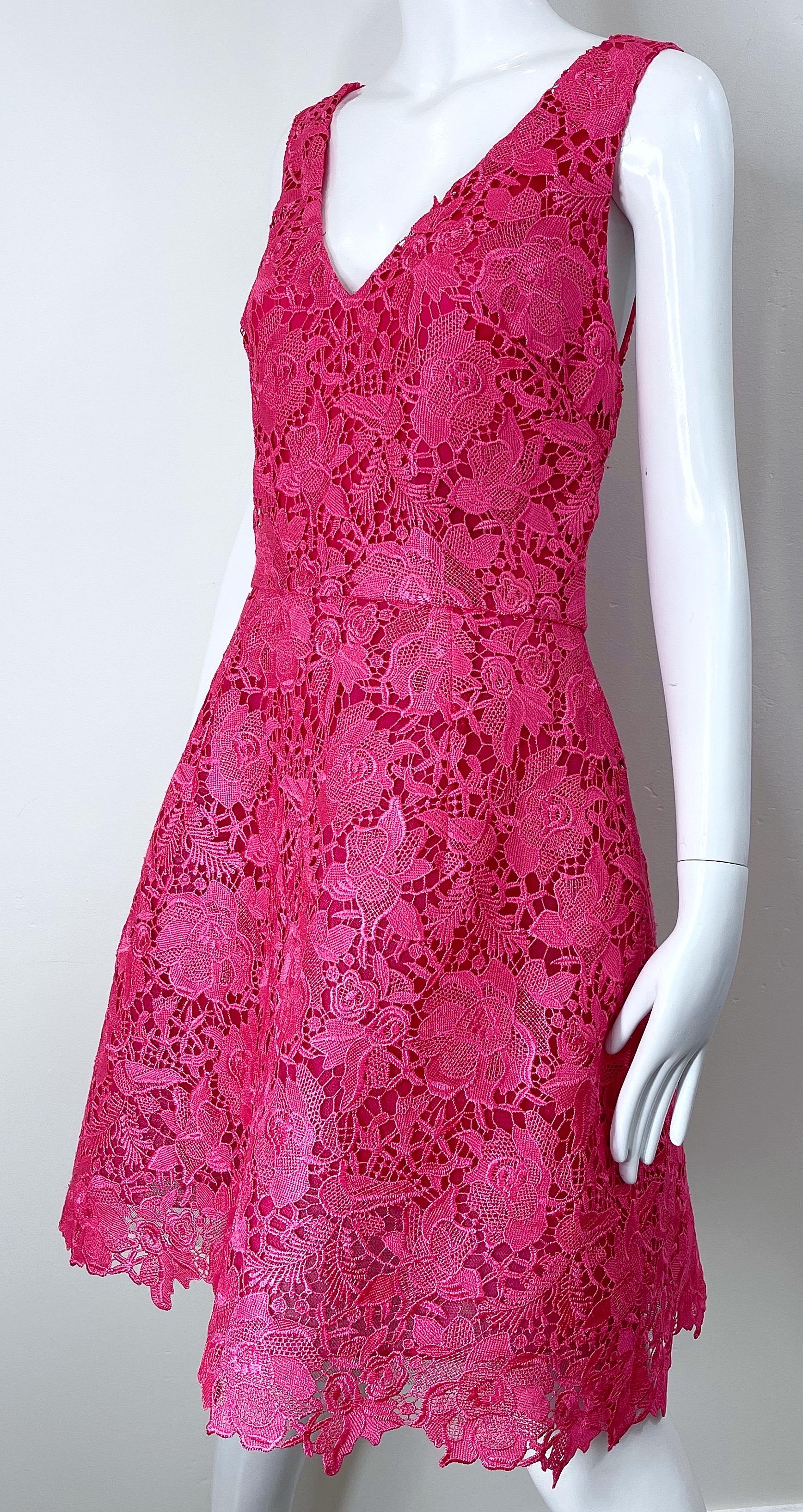 NWT Monique Lhuillier Size 8 / 10 Hot Pink Lace Fit n Flare A Line Dress For Sale 2