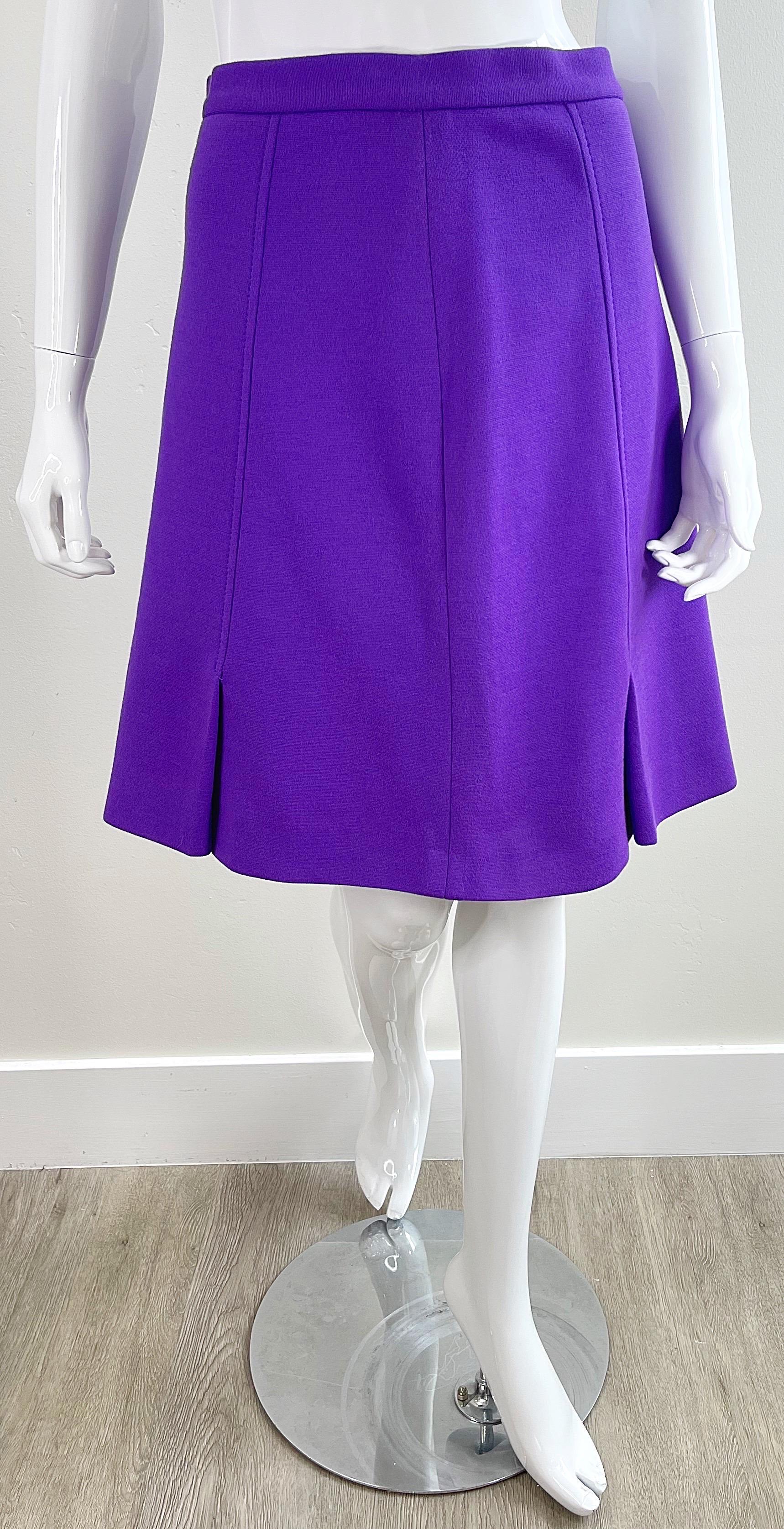 NWT Moschino Cheap & Chic 2000s Size 10 Purple Rayon A - Line Y2K Skirt In New Condition For Sale In San Diego, CA