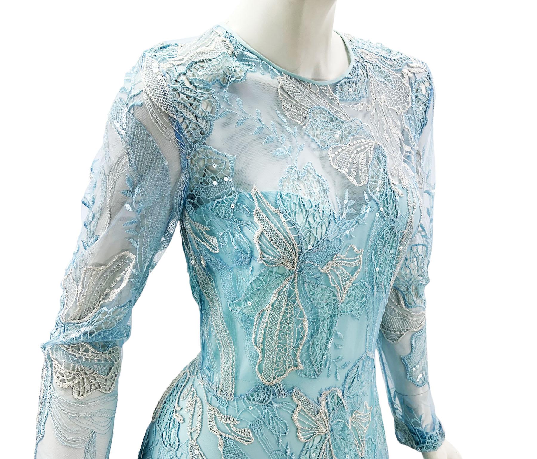 Robe longue en tulle bleu ornée de dentelle Naeem Khan, Neuve avec étiquette, Taille US 4 en vente 1