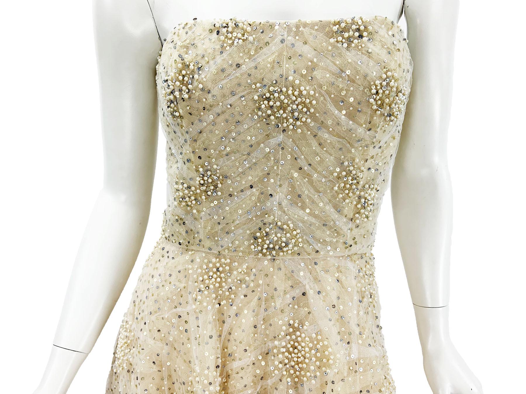 NWT Oscar de la Renta 2008 Collection Champagne Fully Beaded Dress Gown US 8 In New Condition For Sale In Montgomery, TX