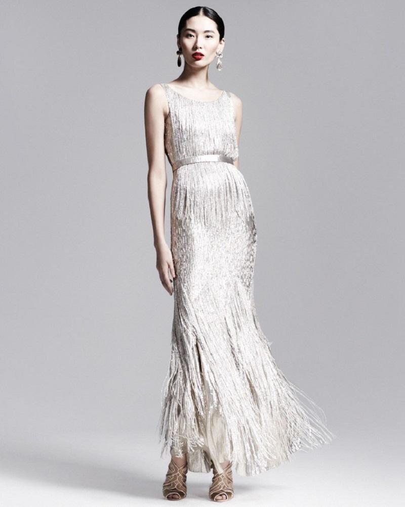 Robe Oscar de la Renta or argenté métallisé à franges perlées, neuve avec étiquette, portée par Amy Adams 4 Neuf - En vente à Montgomery, TX