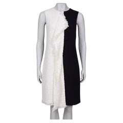 NWT Oscar de la Renta Black
White Wool Dress - Size M