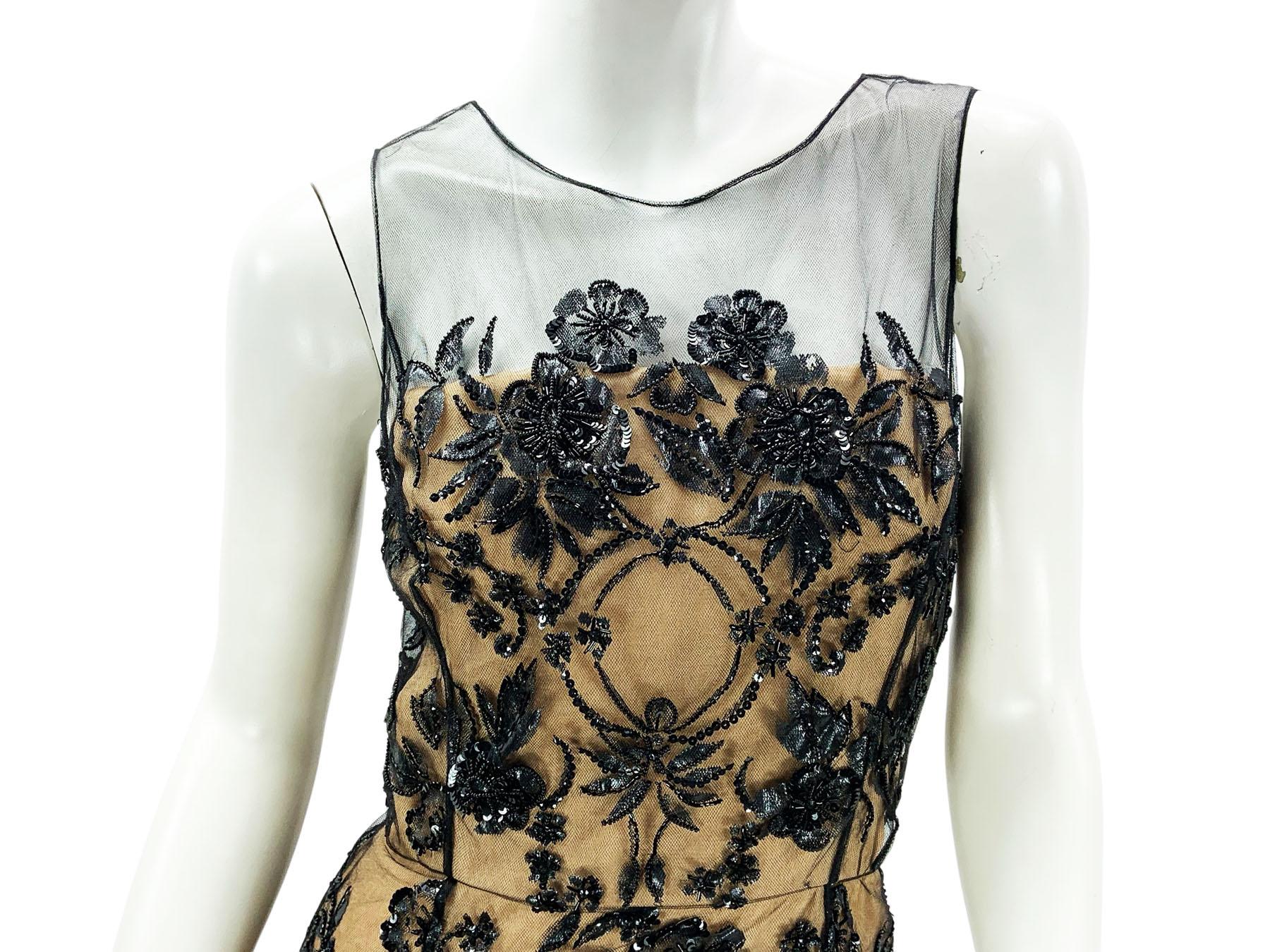 NWT Oscar De La Renta FW 2014 Abito in tulle nero completamente ricamato US 6 in vendita 2