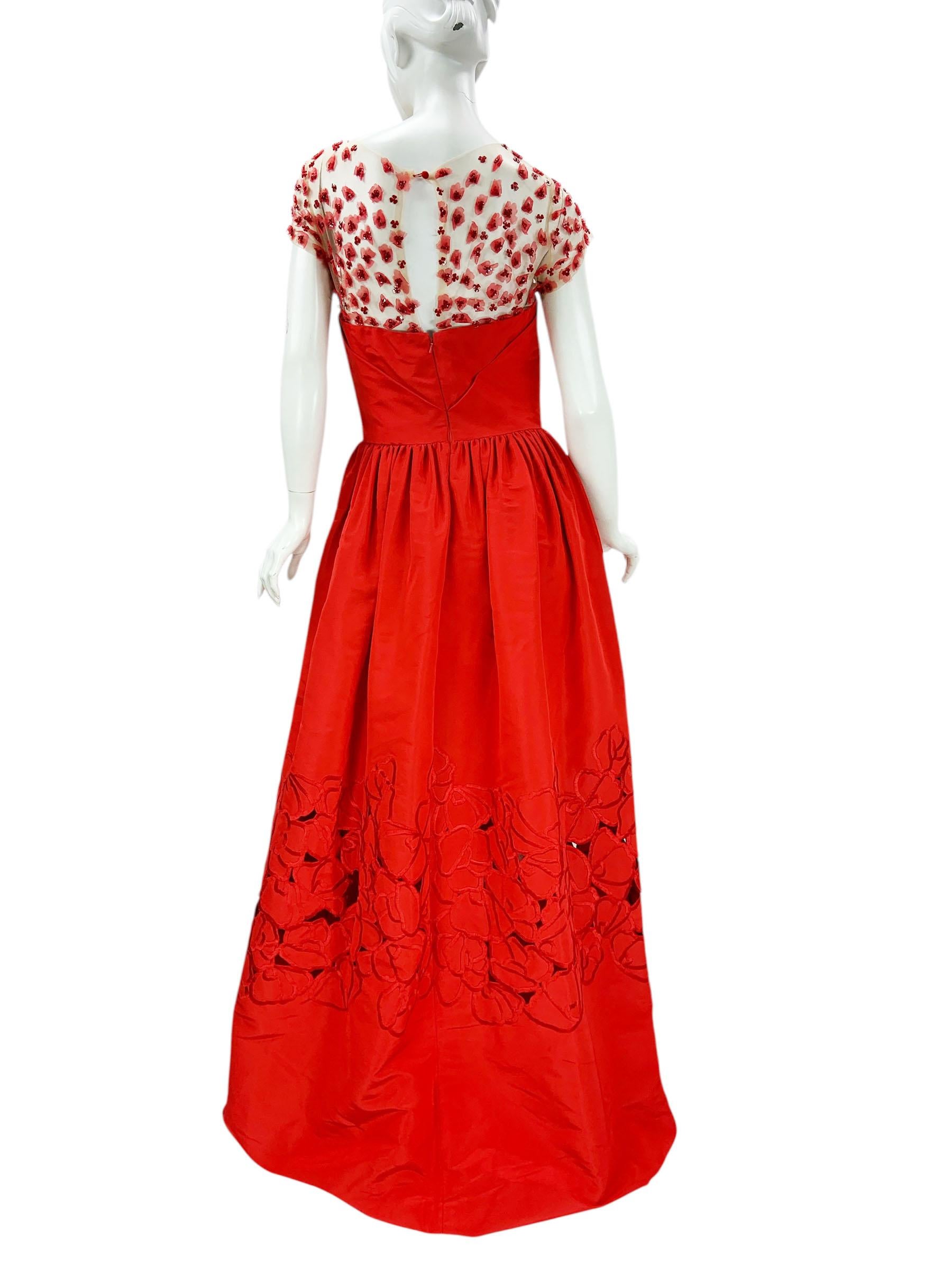 NWT Oscar de la Renta Red Silk Taffeta Laser-Cut Embroidery Illusion Dress US 8 en venta 3
